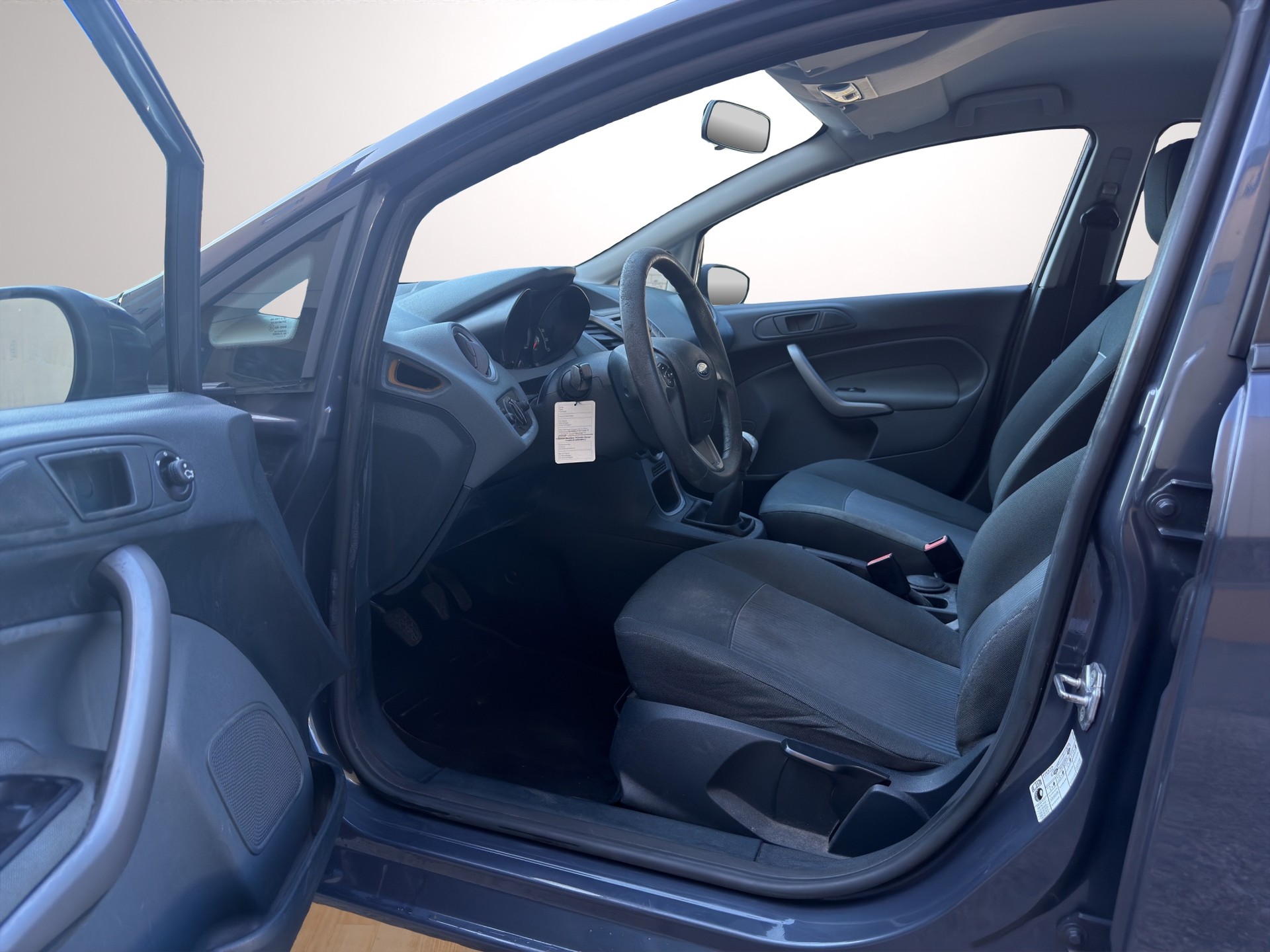 FORD Fiesta 1.25 16V Trend-image-8
