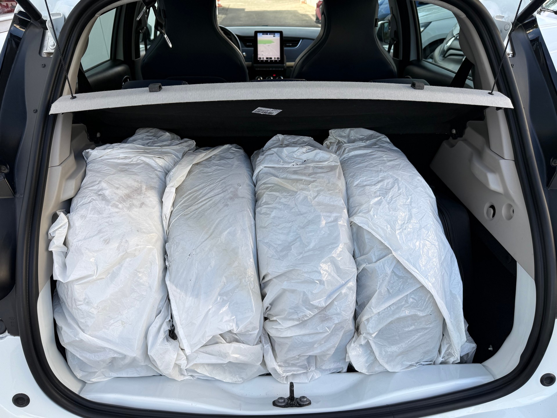 RENAULT Zoe Riviera R135 (incl. Batterie)-image-12