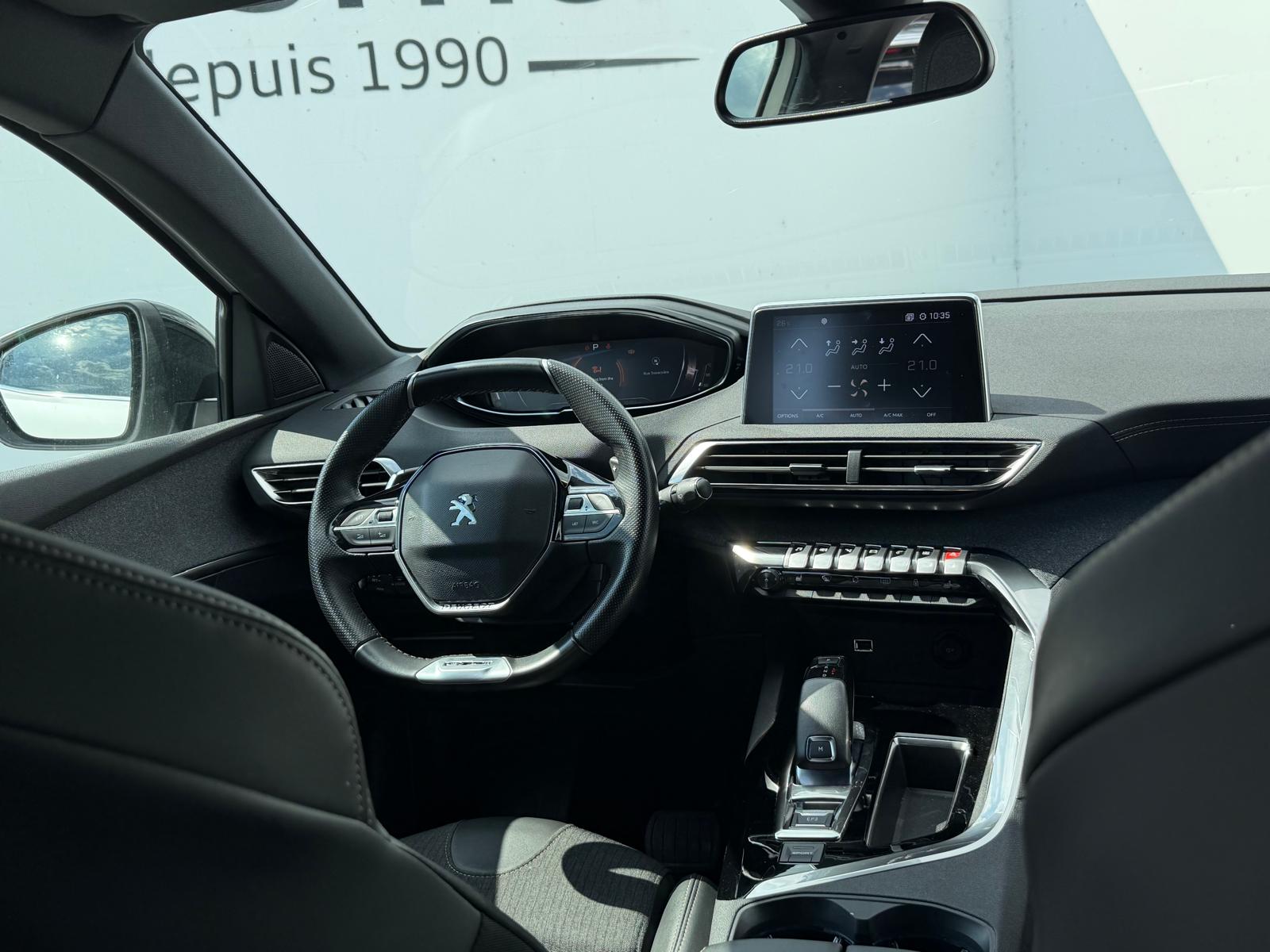 PEUGEOT 3008 1.2 PureTech GT Line EAT-image-10