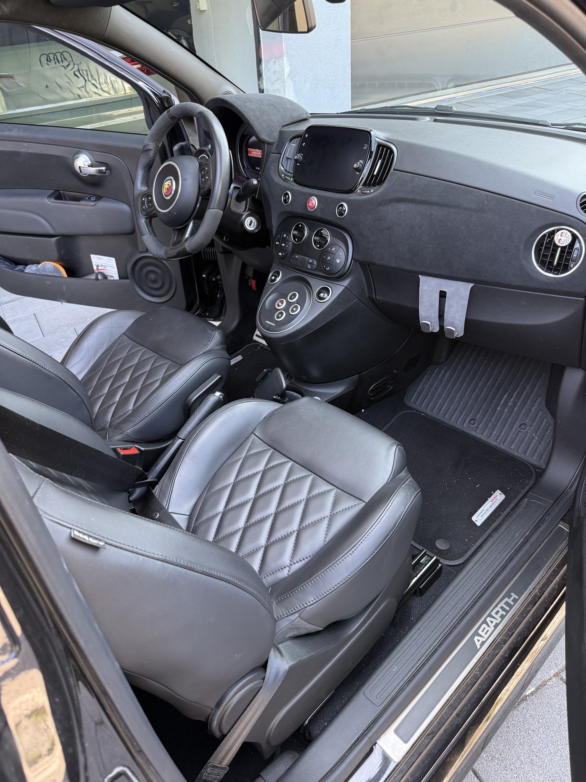FIAT 1.4 T-Jet 180 Turismo-image-4