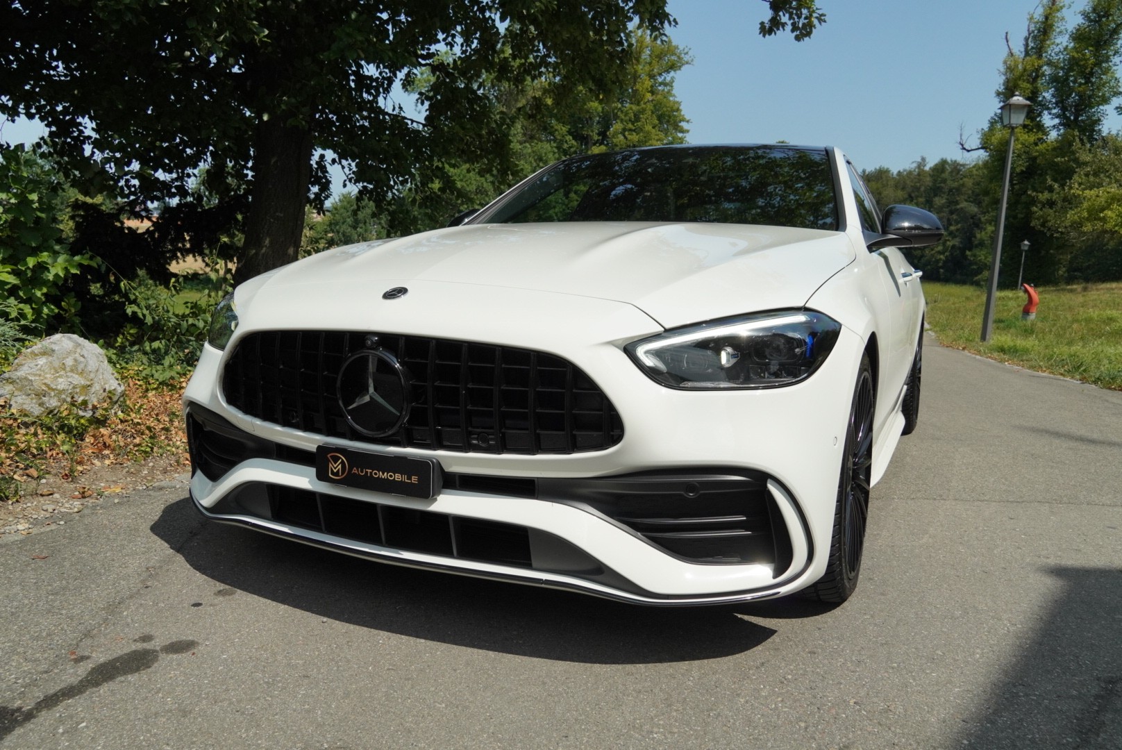 MERCEDES-BENZ C 200 4Matic AMG Line-showroom-element-2