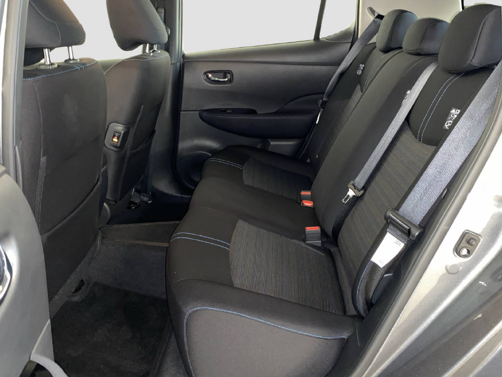 NISSAN Leaf Acenta-image-12