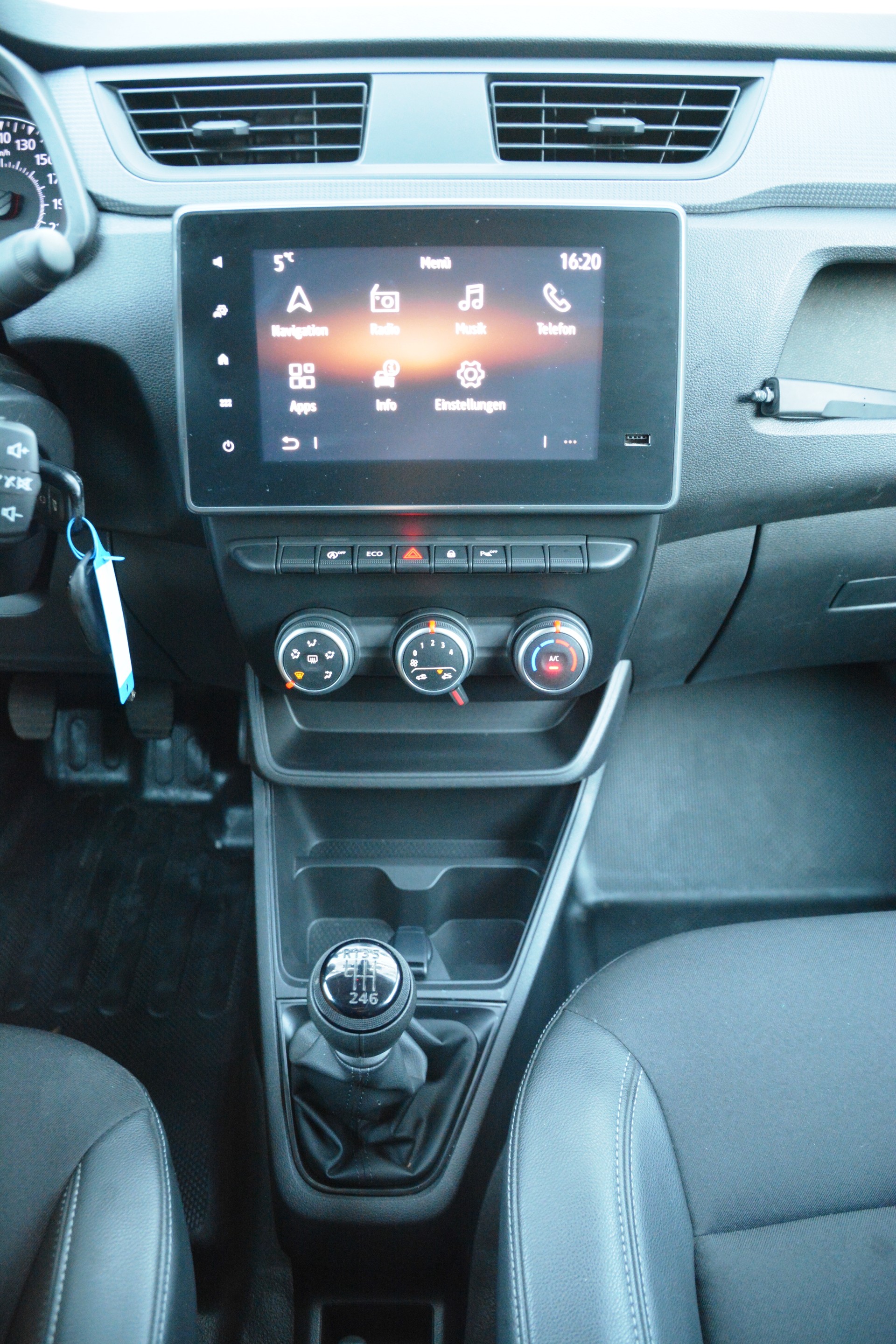 RENAULT Express 1.3TCe 100 PF Extra-image-7