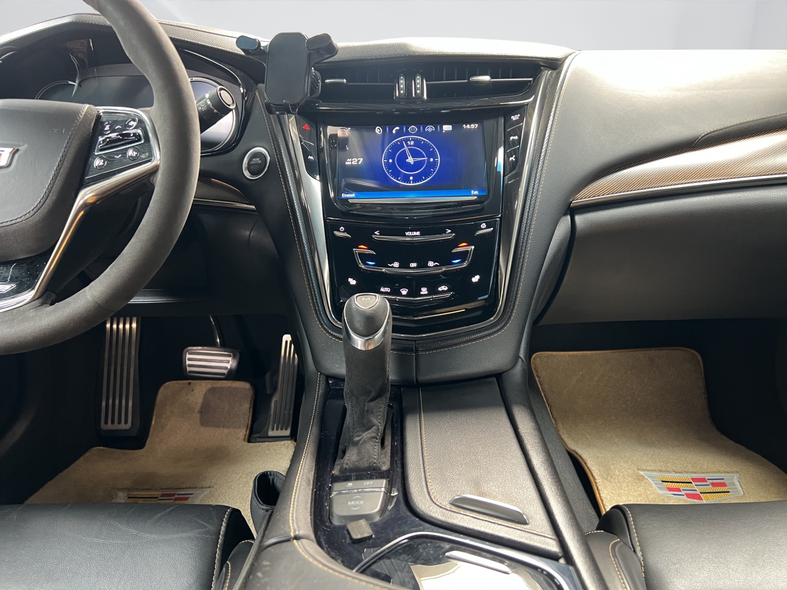 CADILLAC CTS-V Sedan 6.2 Supercharged Automatic-image-11