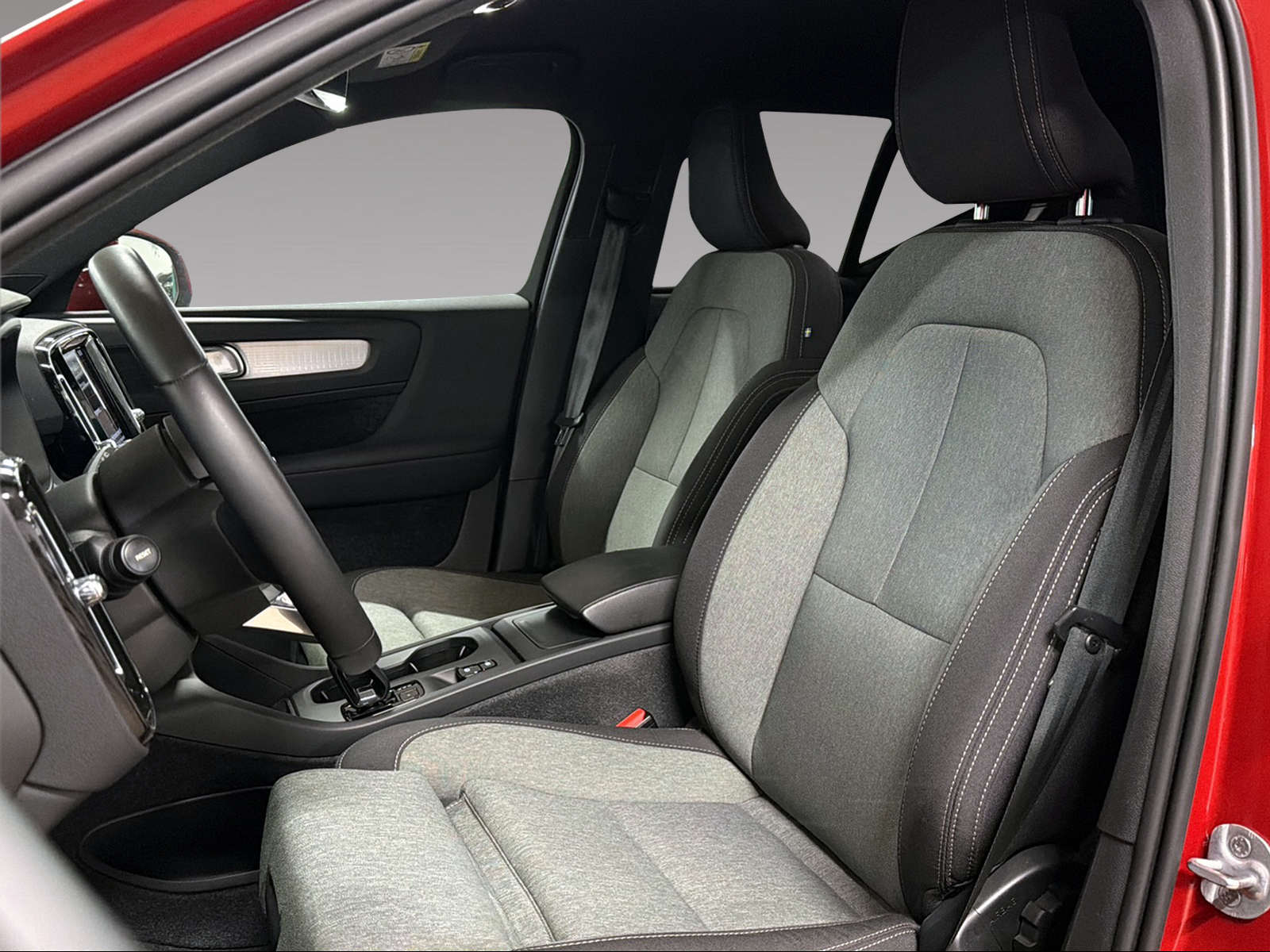 VOLVO XC40 1.5 T2 XCITE-image-6