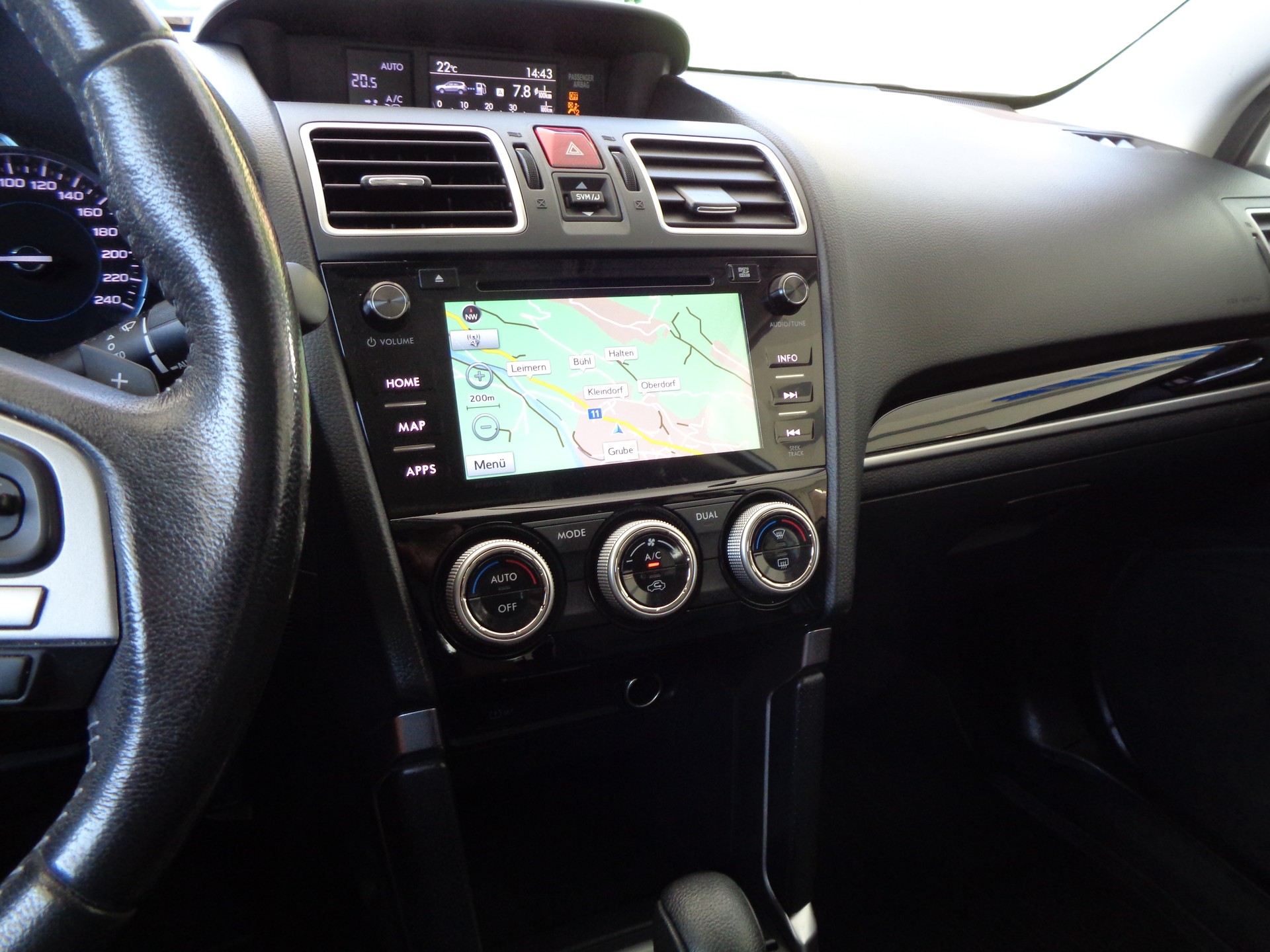 SUBARU Forester 2.0i Executive Lineartronic-image-12