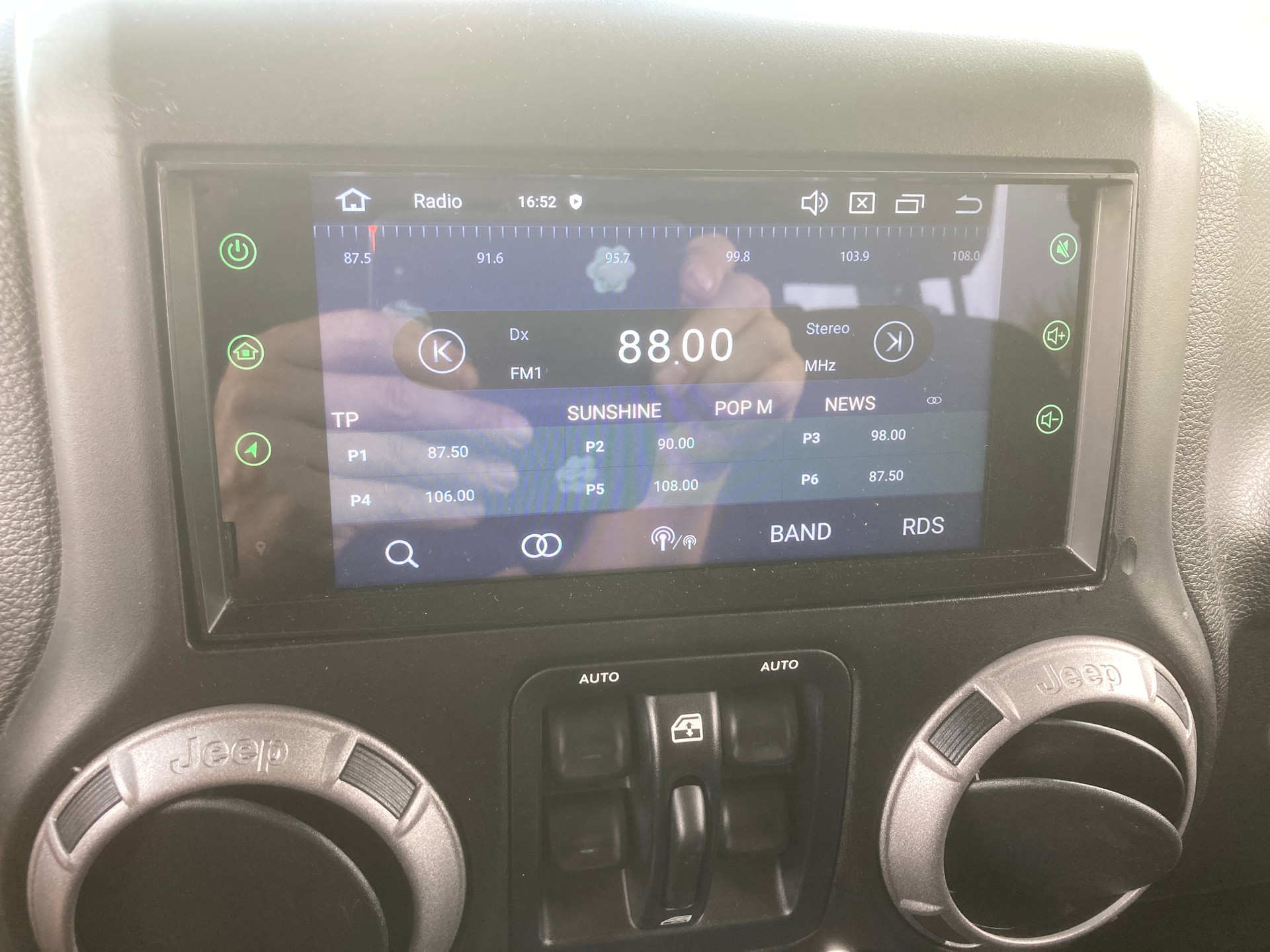 JEEP Wrangler 2.8CRD Unlimited Sport Automatic softtop-image-13