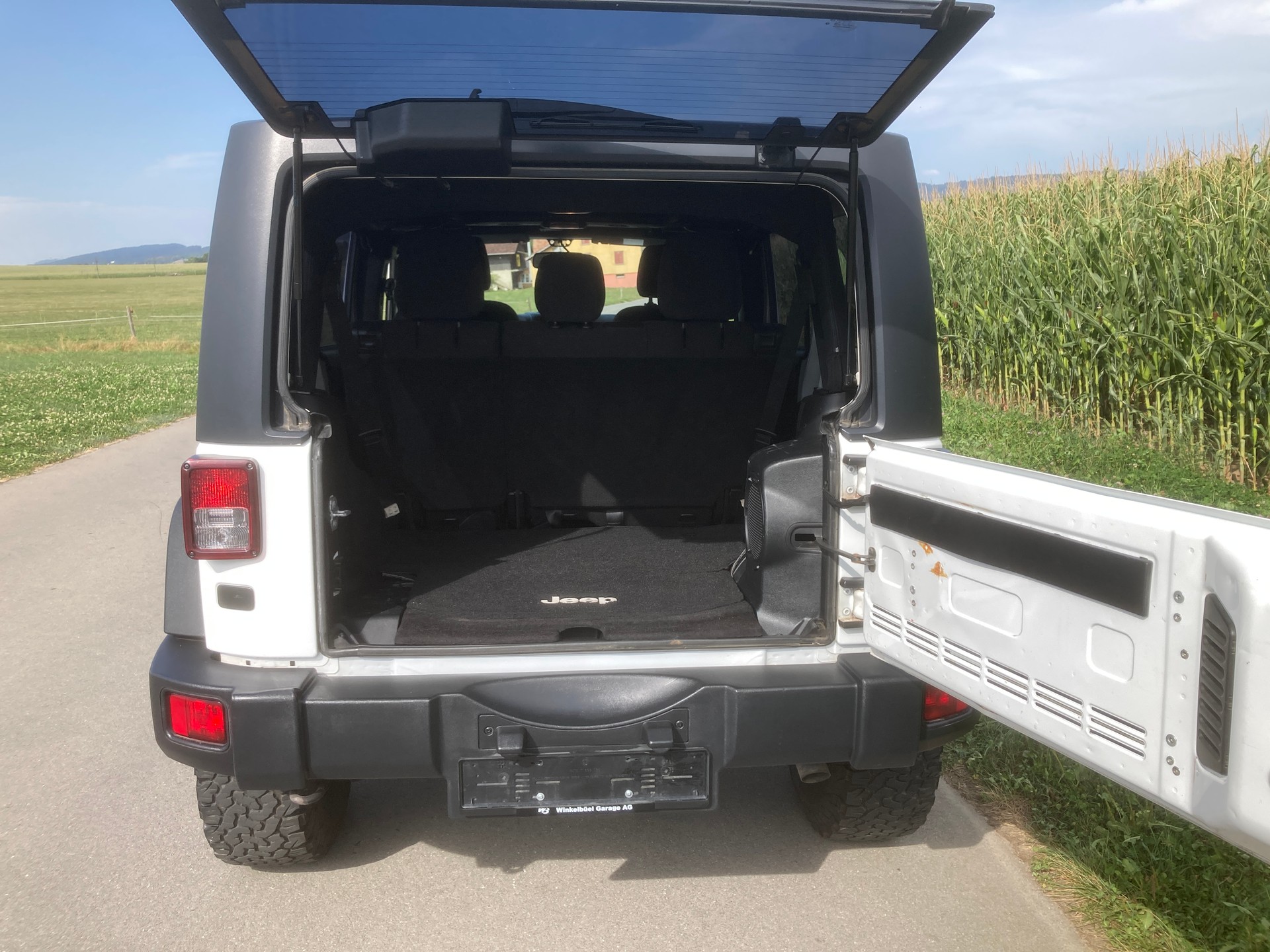 JEEP Wrangler 2.8CRD Unlimited Sport Automatic softtop-image-5