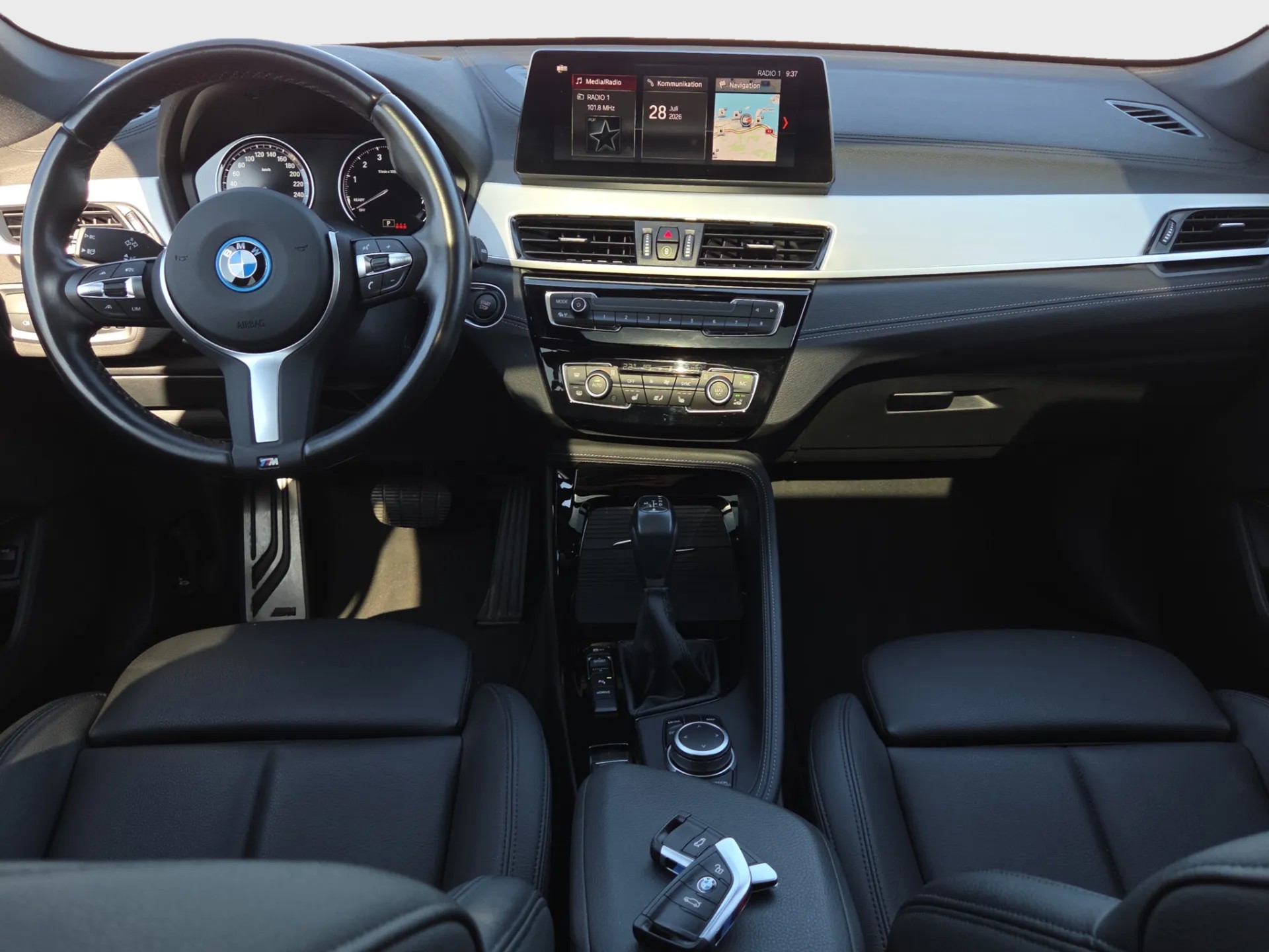BMW X1 xDrive 25e M Sport Steptronic-image-8