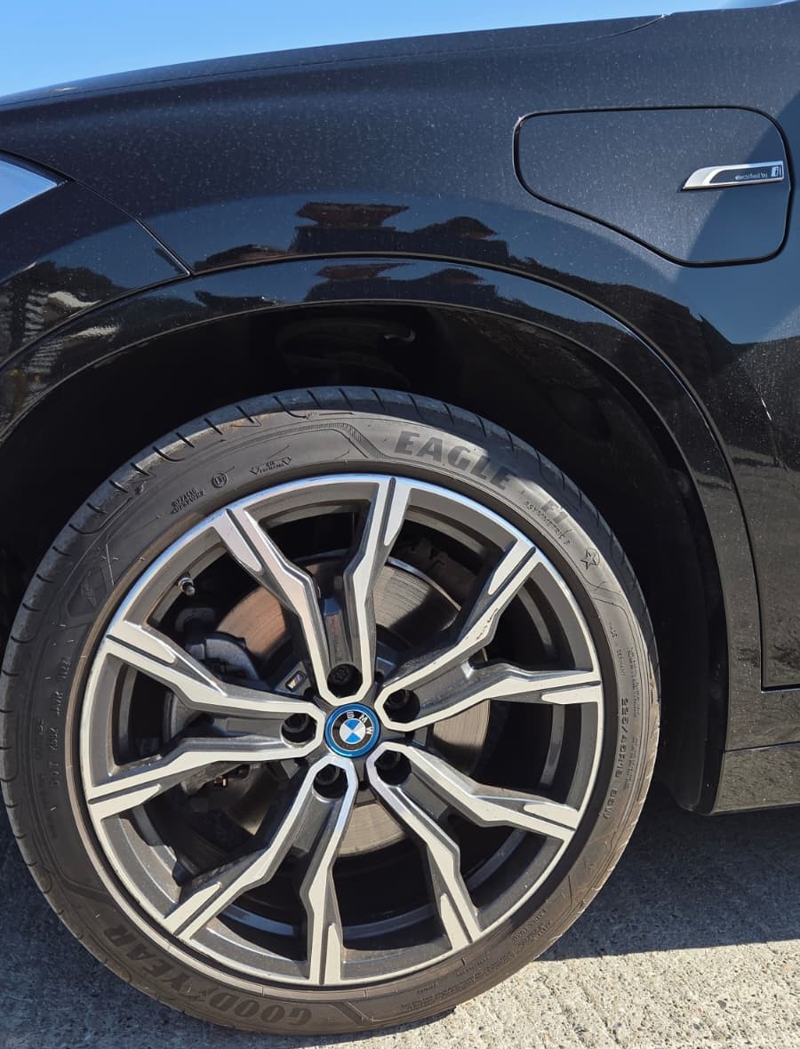 BMW X1 xDrive 25e M Sport Steptronic-image-14