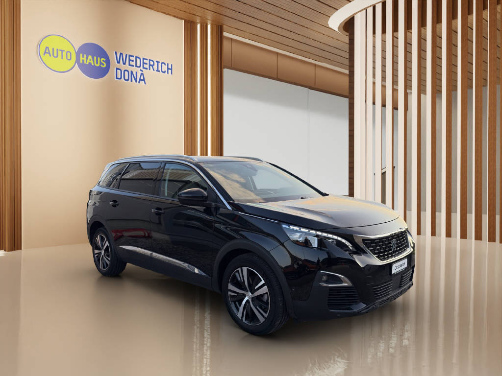 PEUGEOT 5008 1.6 PureTech Allure-image-6