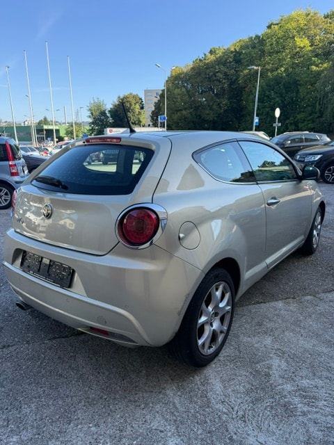 ALFA ROMEO MiTo 1.4 Distinctive-image-4