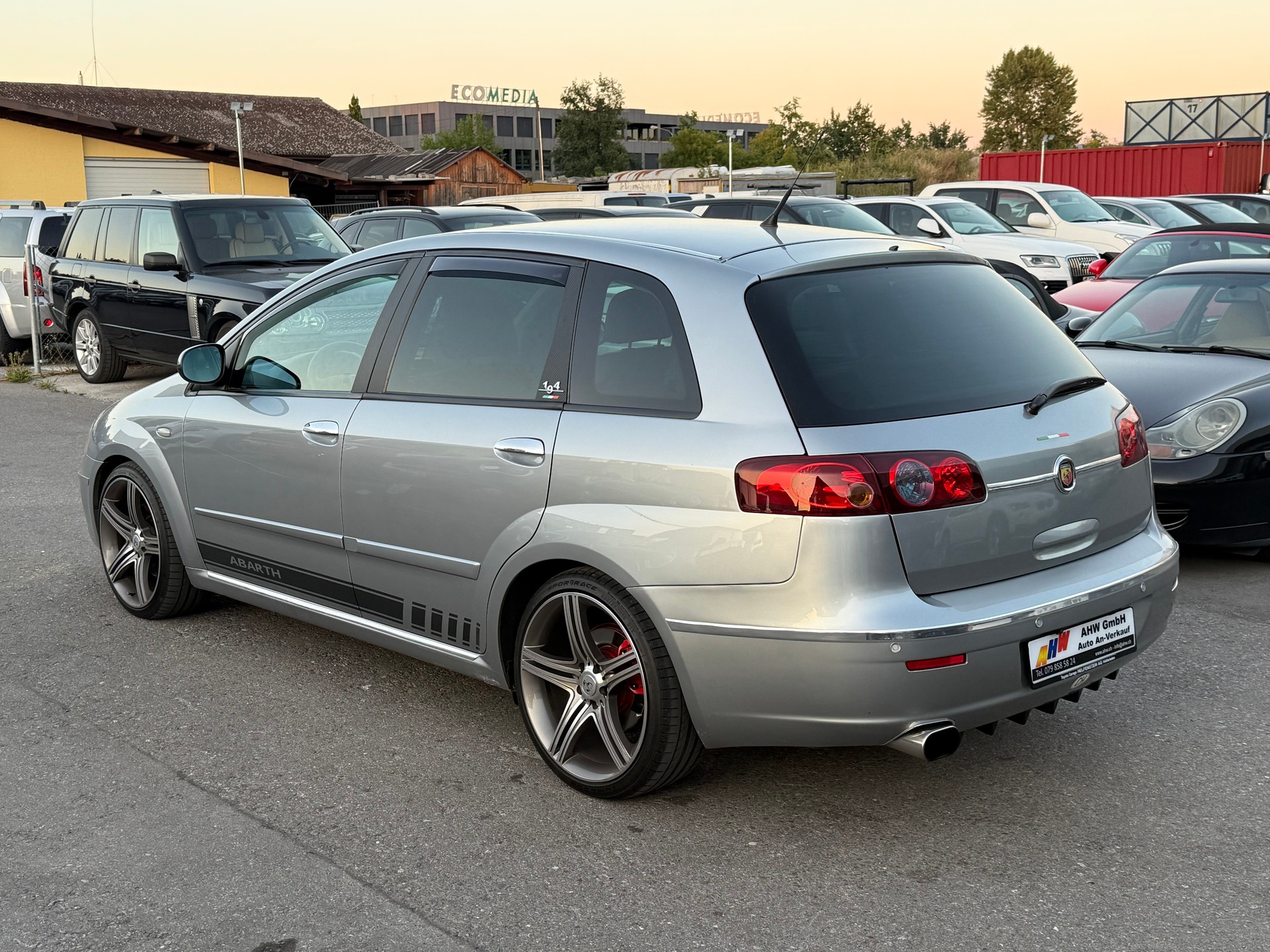 FIAT Croma 1.9 16V JTD Dynamic Automatik / Ab MFK 30.04.2025 / 150PS / 19 Zoll / Rückfahrkamera-image-5