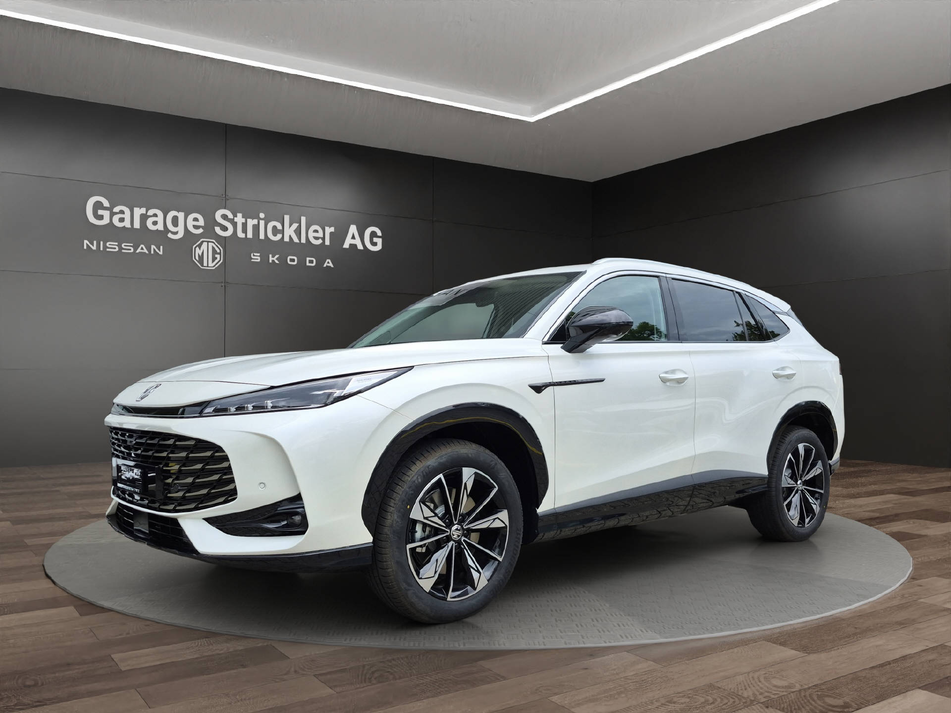 MG HS 1.5 Hybrid Luxury-image-0