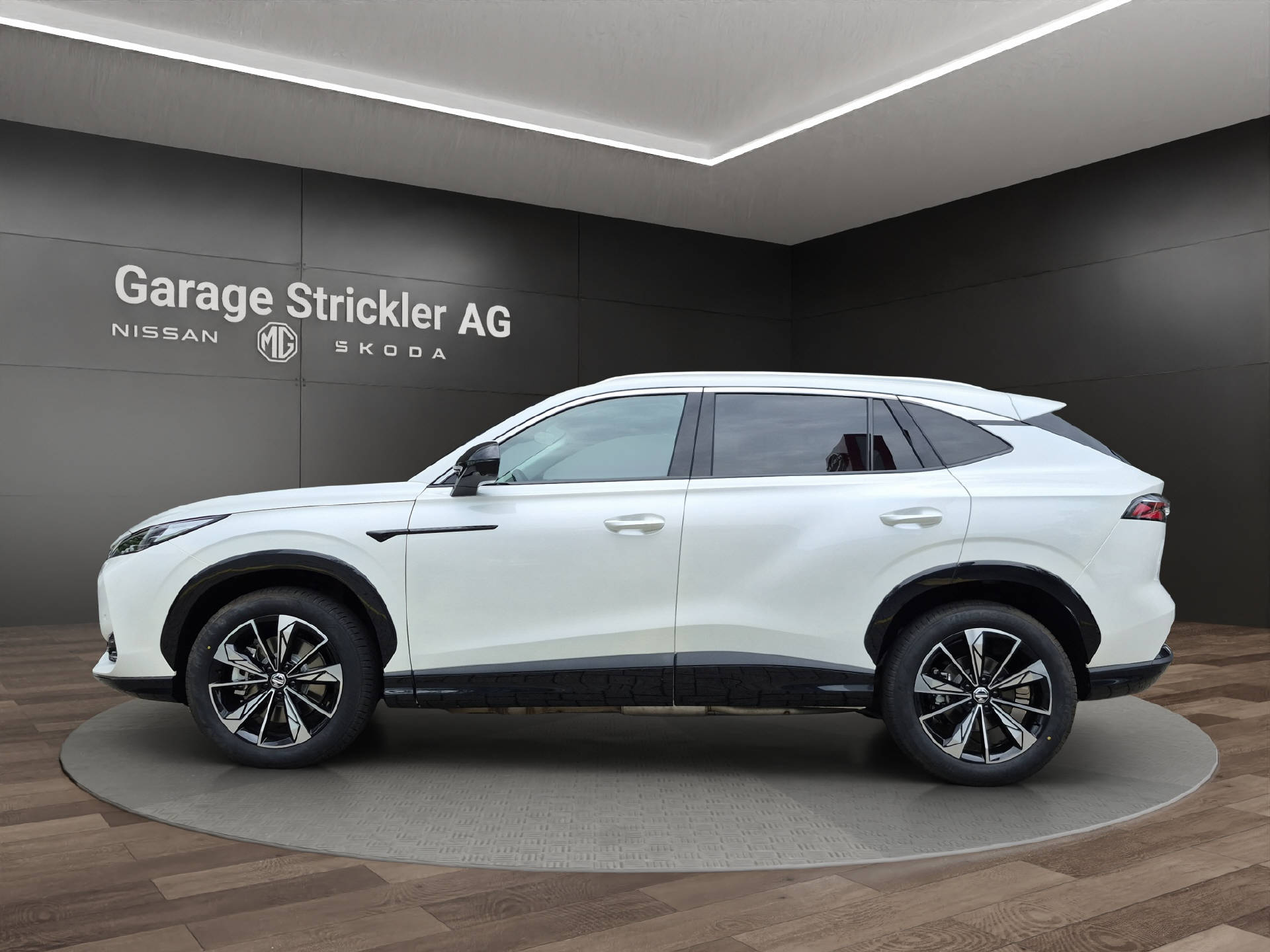 MG HS 1.5 Hybrid Luxury-image-1