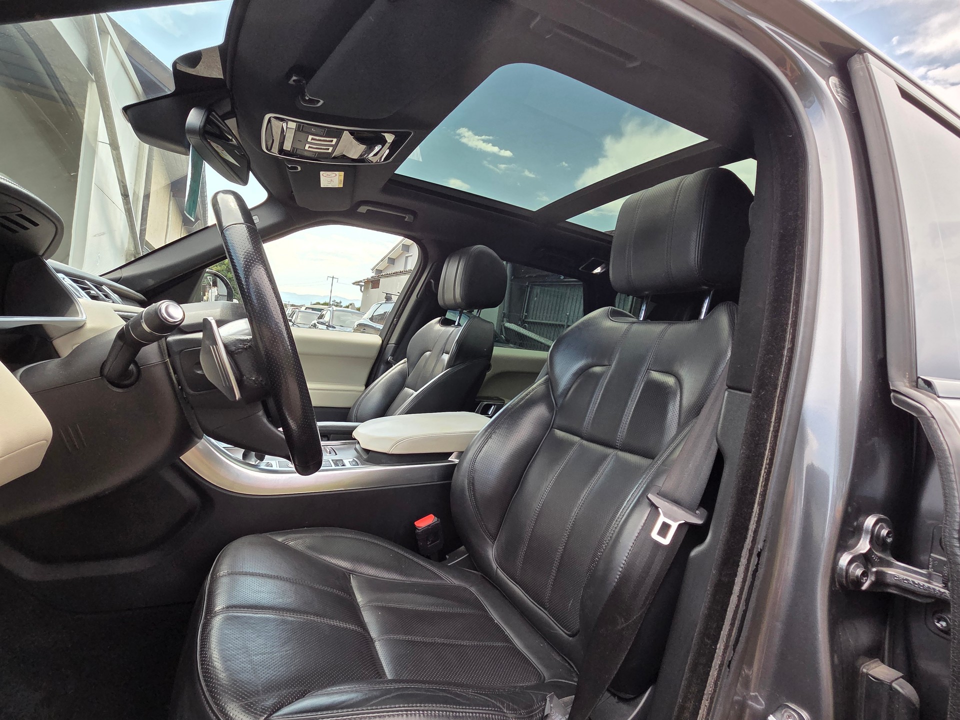 LAND ROVER Range Rover Sport 3.0 SDV6 HSE Automatic-image-11