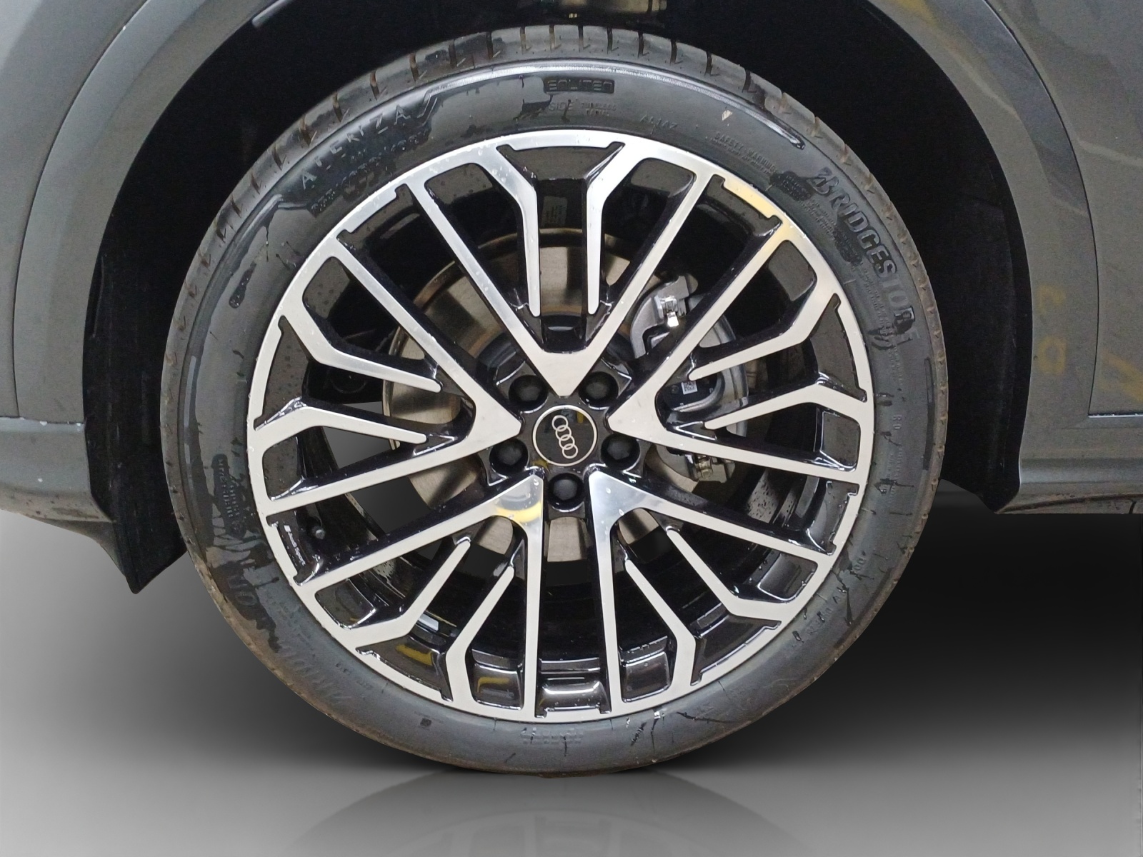 AUDI Q5 TDI quattro 150 kW S-tronic-image-15