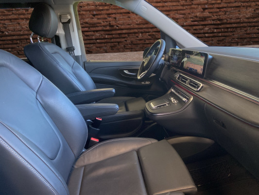 MERCEDES-BENZ V 250 d Avantgarde L 4M-image-10