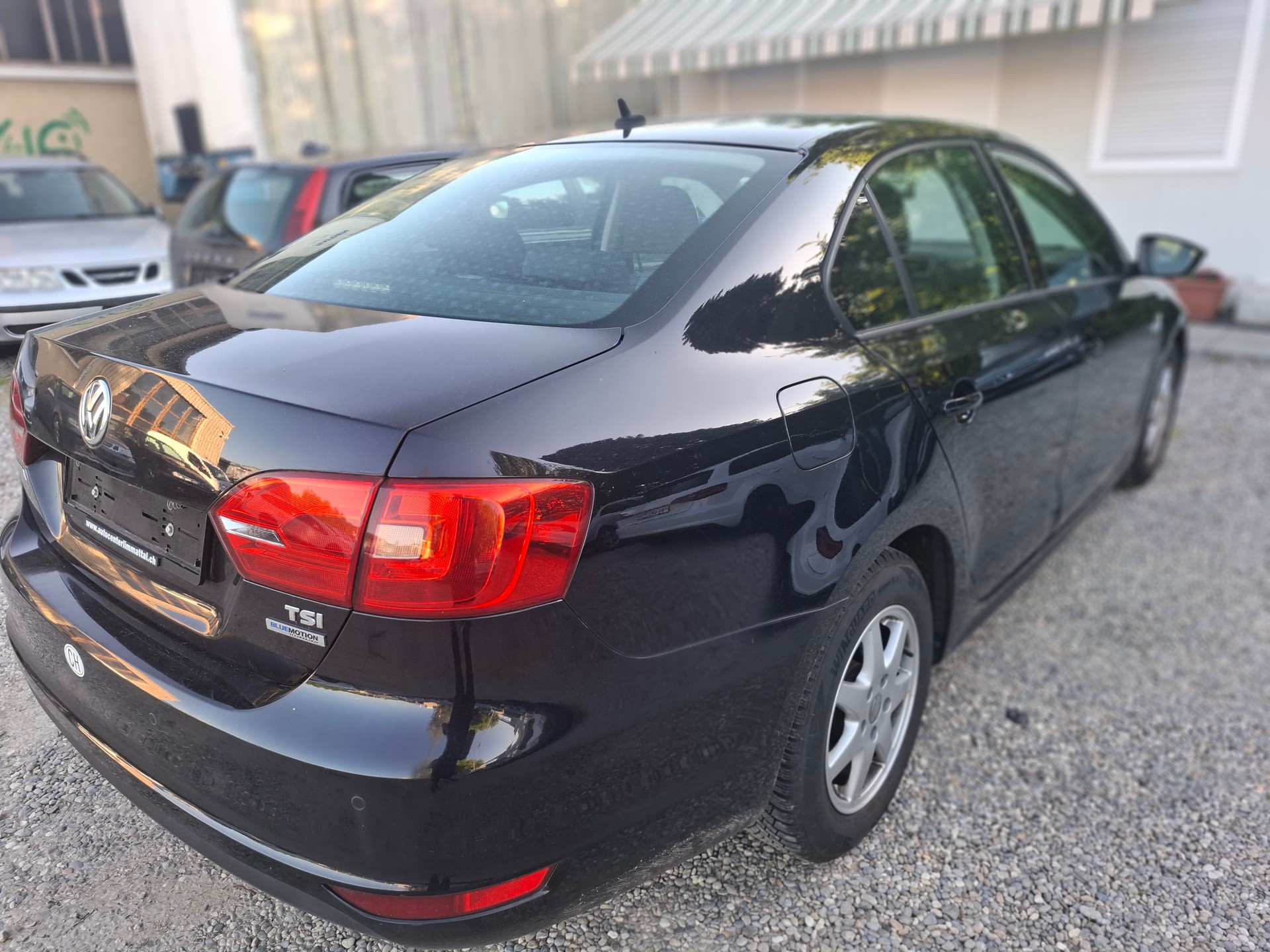 VW Jetta 1.2 TSI BlueMotion Technology Trendline-image-4