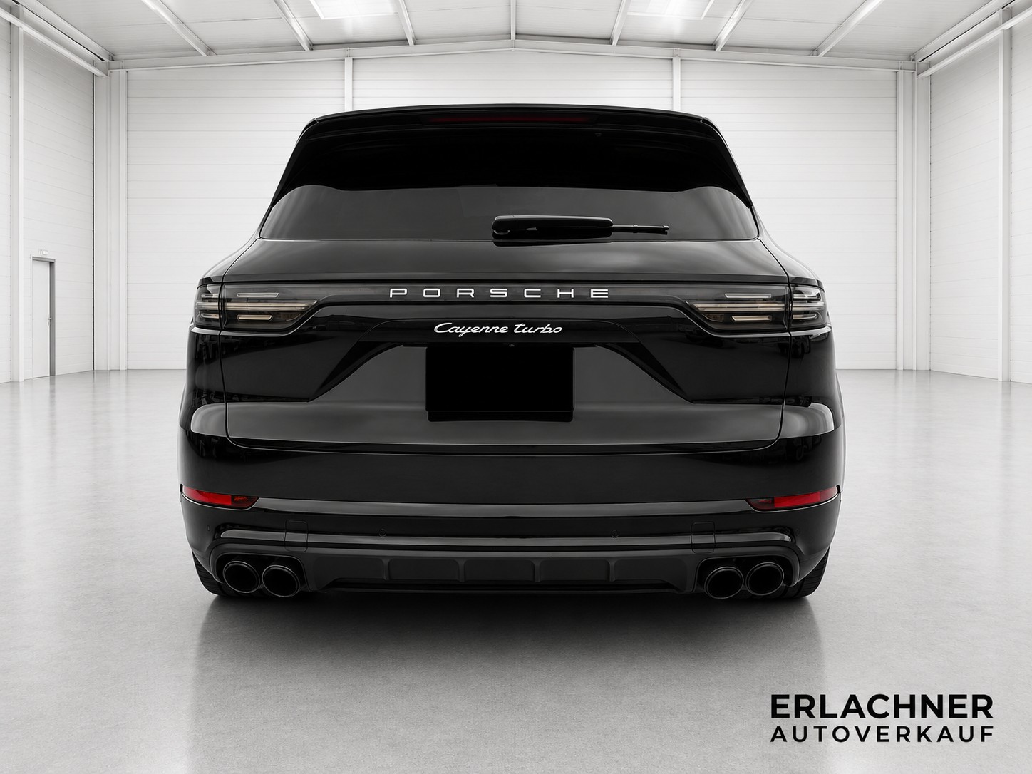 PORSCHE Cayenne Turbo-image-2