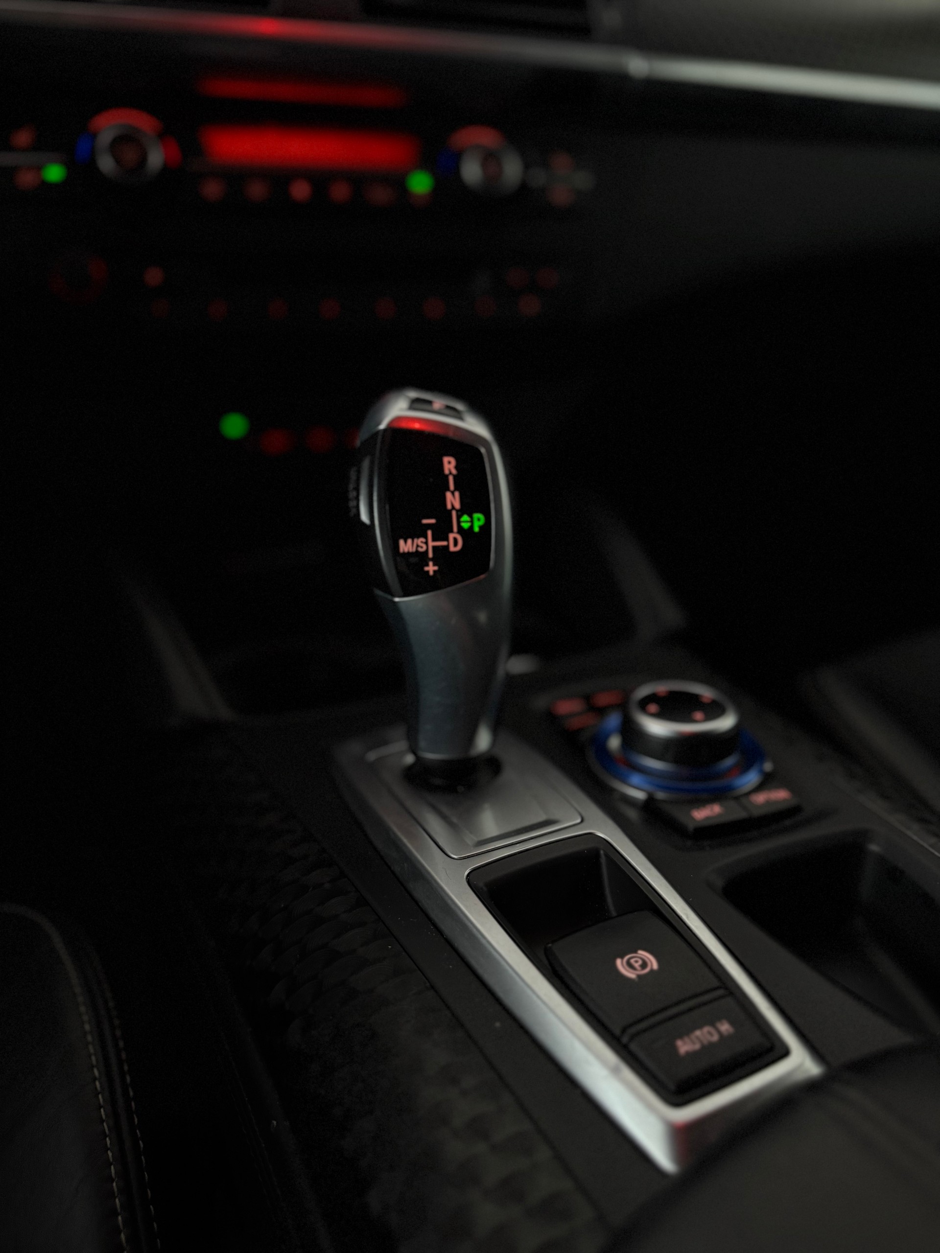 BMW X6 xDrive 40d Steptronic-image-11