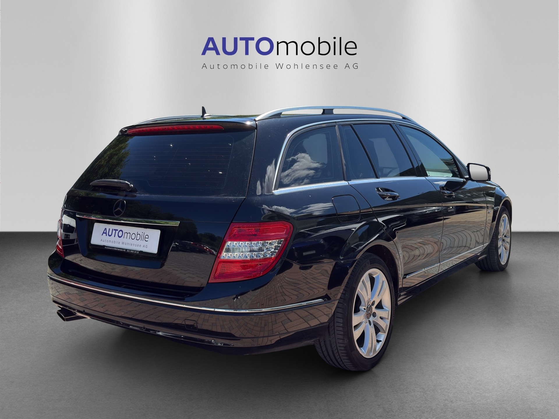 MERCEDES-BENZ C 200 CGI BlueEfficiency Avantgarde Automatic-image-4