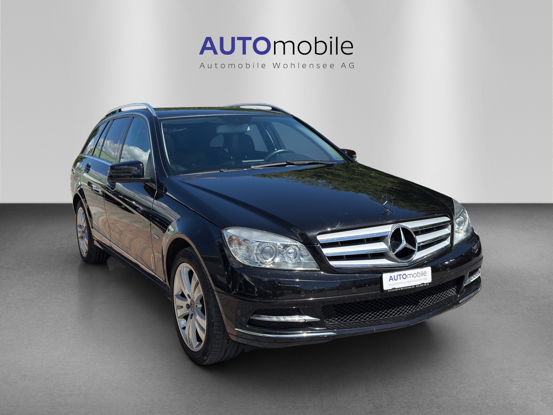 MERCEDES-BENZ C 200 CGI BlueEfficiency Avantgarde Automatic-image-3