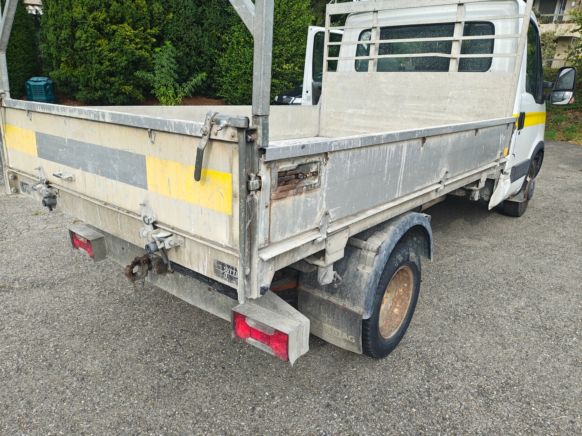 IVECO 35 C 15-image-3