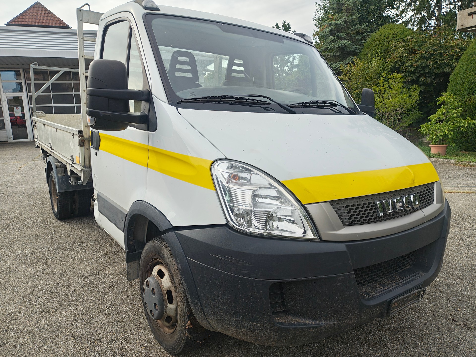 IVECO 35 C 15-image-2