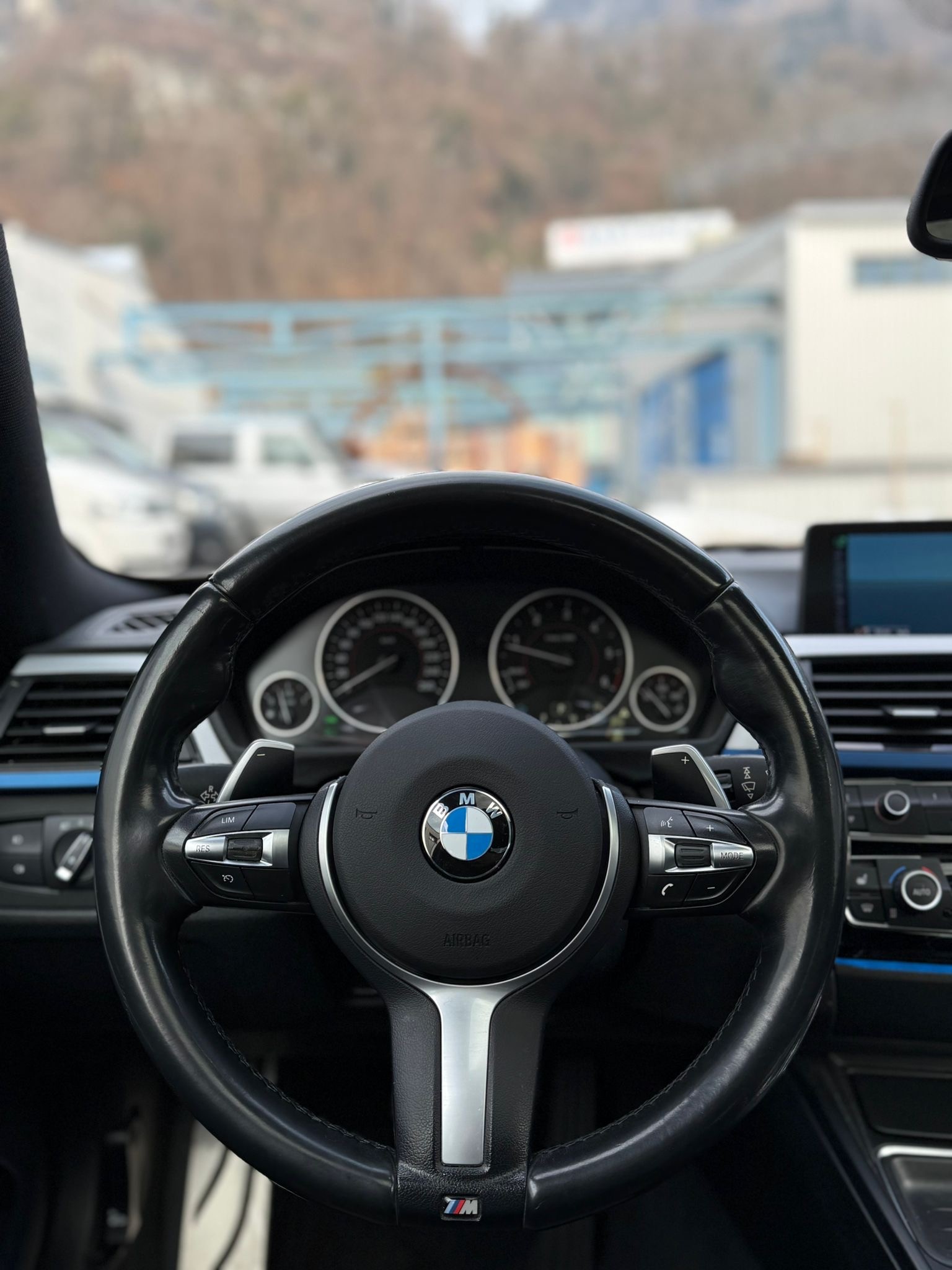 BMW 420d Coupé Modern Line Steptronic-image-6