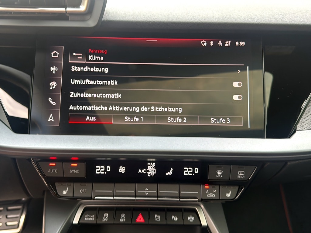 AUDI A3 Limousine 40 TFSI S line S-tronic quattro*Standheizung, Panodach, Carbon, Np;78'750.-Fr., (5-Jahre Garantie)-image-9