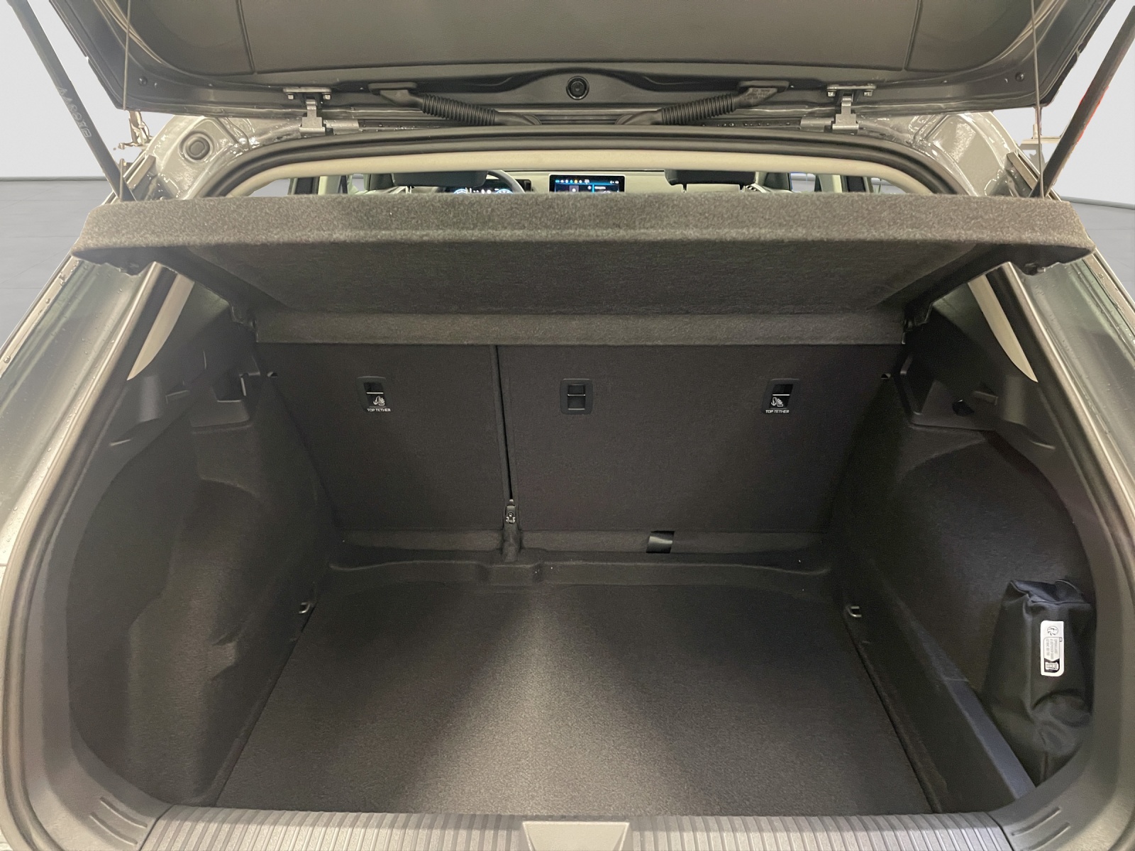 VW T-Roc 1.5 eTSI mHEV Trend DSG-image-14
