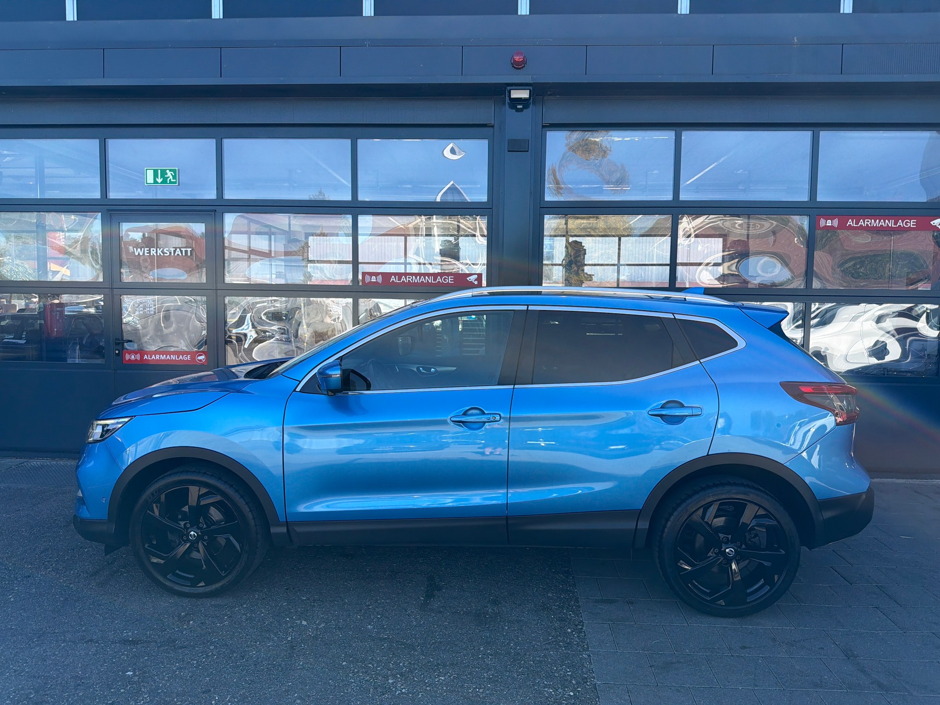 NISSAN Qashqai 1.2 DIG-T acenta Xtronic CVT-image-2