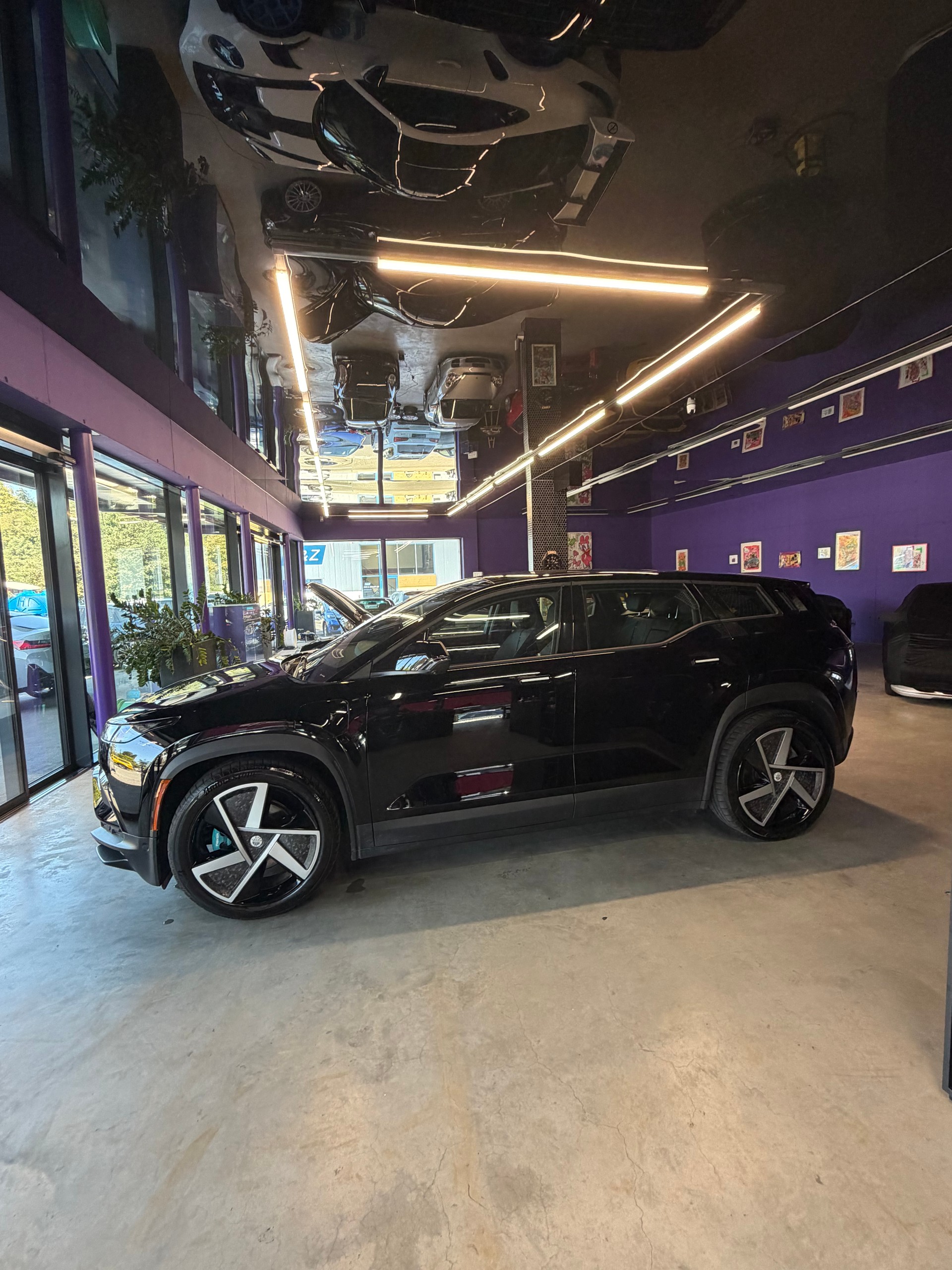 FISKER Ocean 113kWh Extreme AWD-showroom-element-2