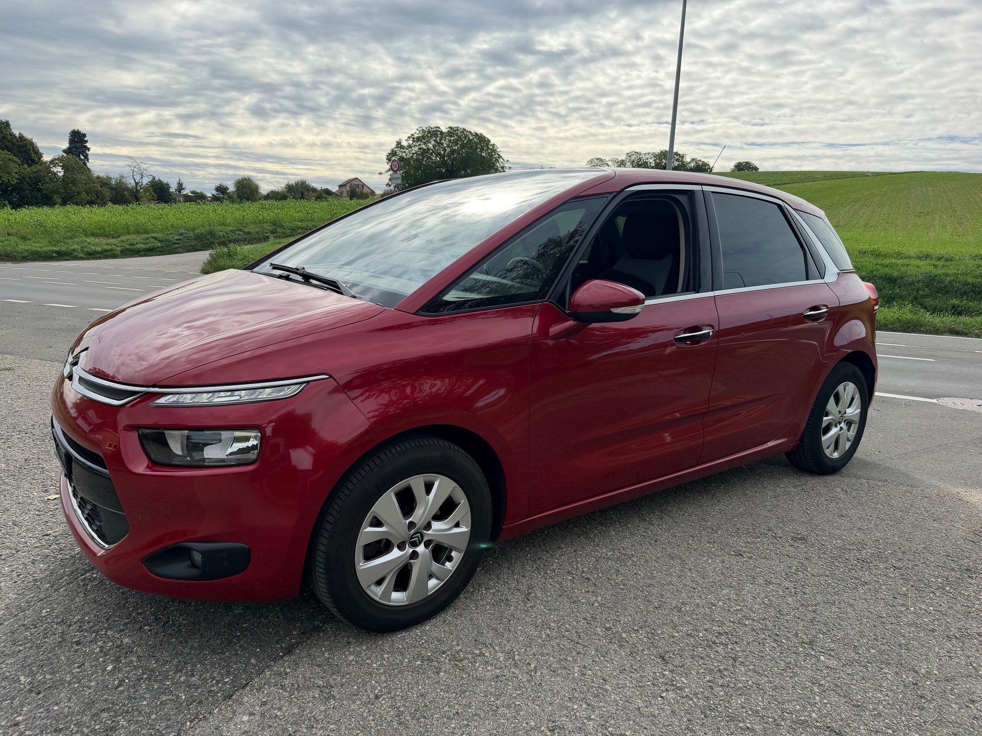 CITROEN C4 Picasso 1.2 Pure Tech Exclusive-image-0