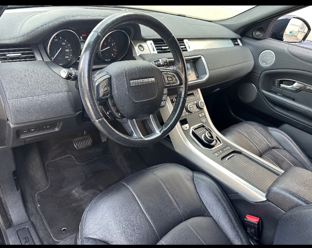LAND ROVER 2.0 TD4 HSE Dynamic-image-1