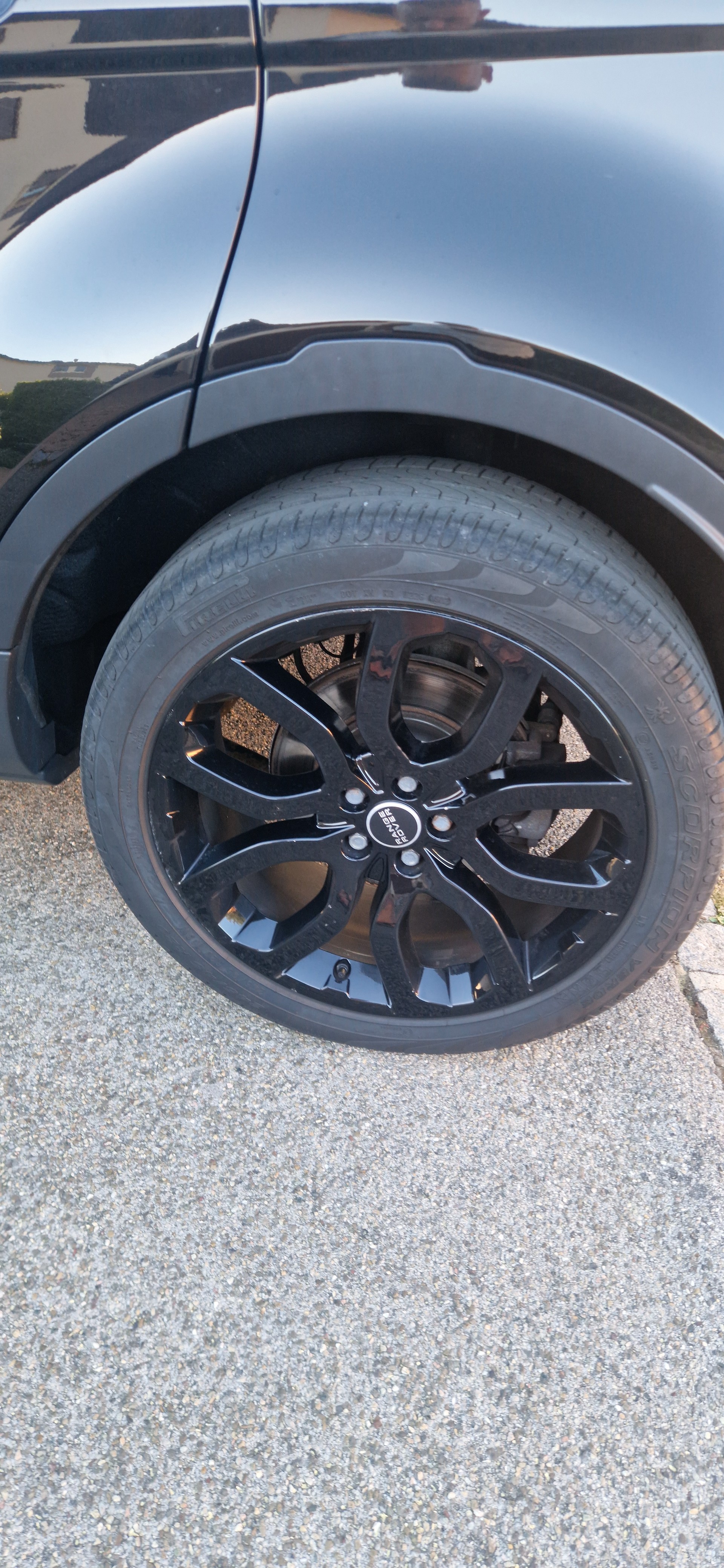LAND ROVER 2.0 TD4 HSE Dynamic-image-5