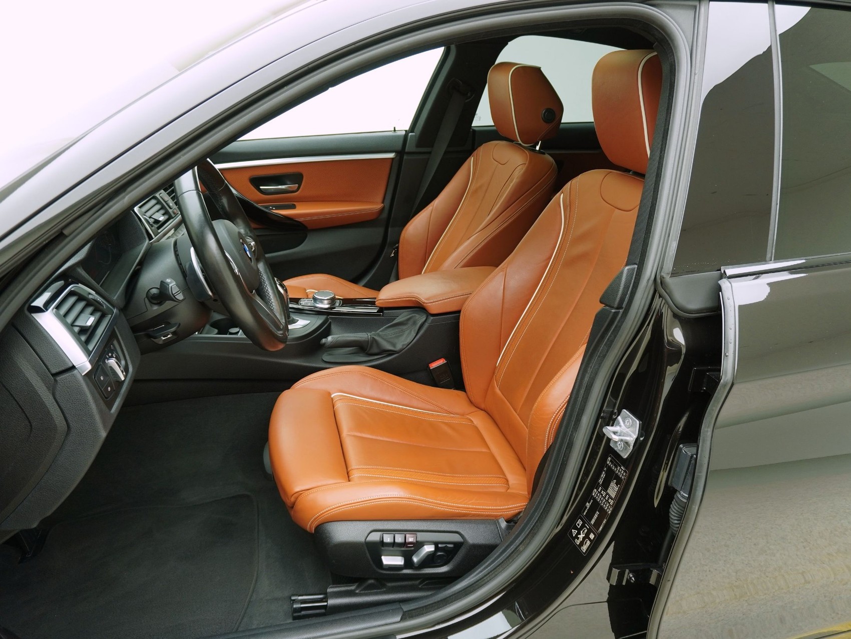 BMW 4er 440i xDrive Gran Coupé M Sport-image-9