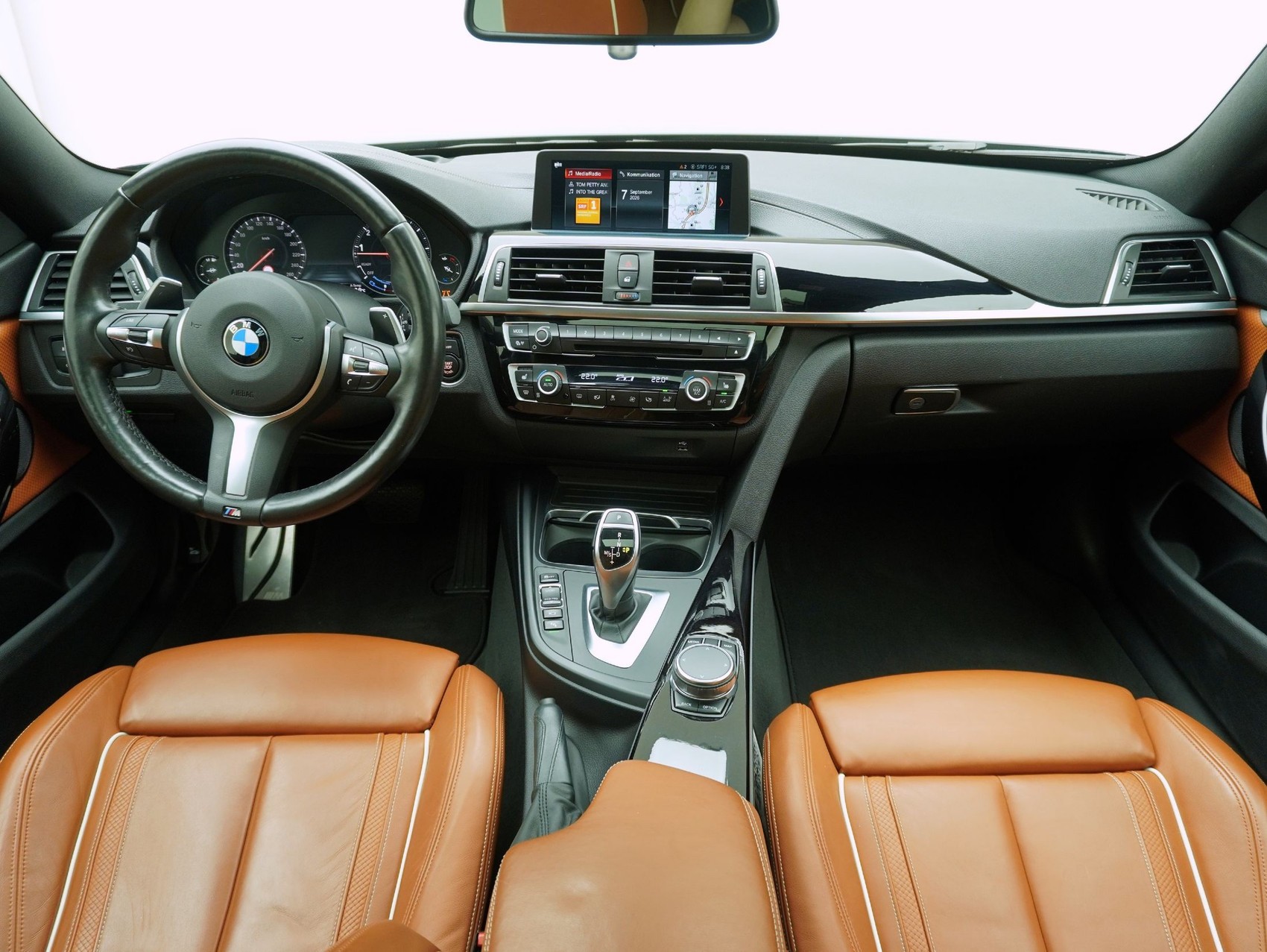 BMW 4er 440i xDrive Gran Coupé M Sport-image-13