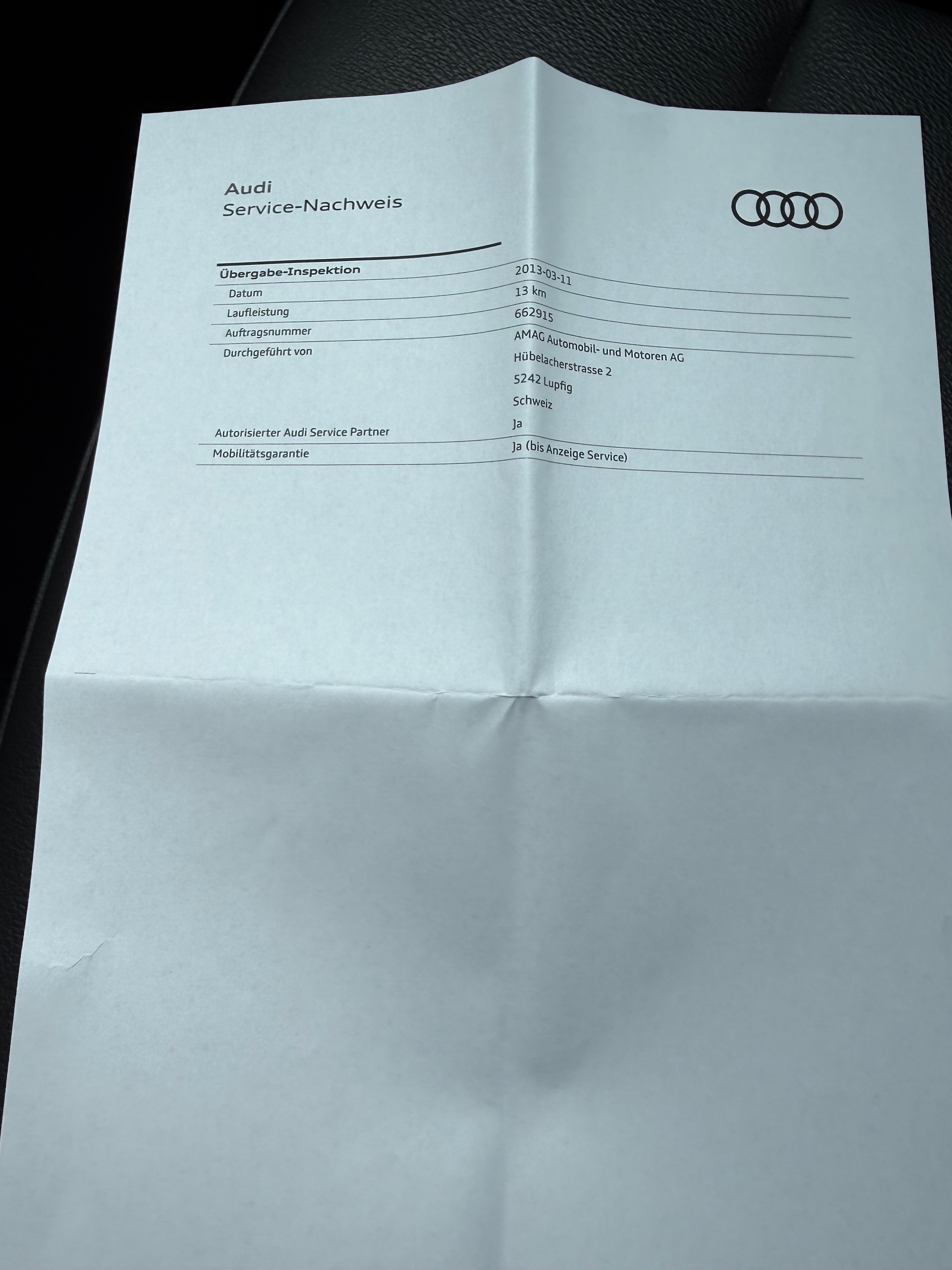 AUDI Q3 2.0 TDI quattro S-tronic-image-22
