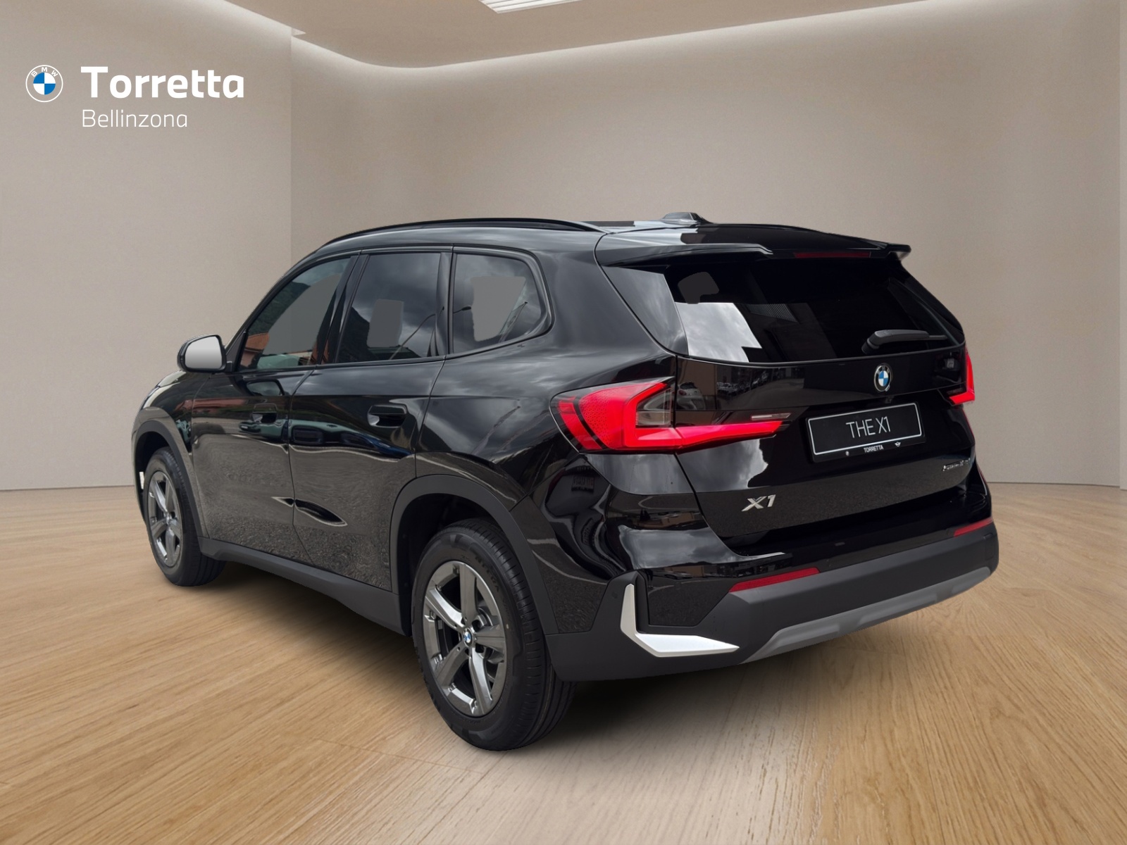 BMW X1 sDrive 18d-showroom-element-2