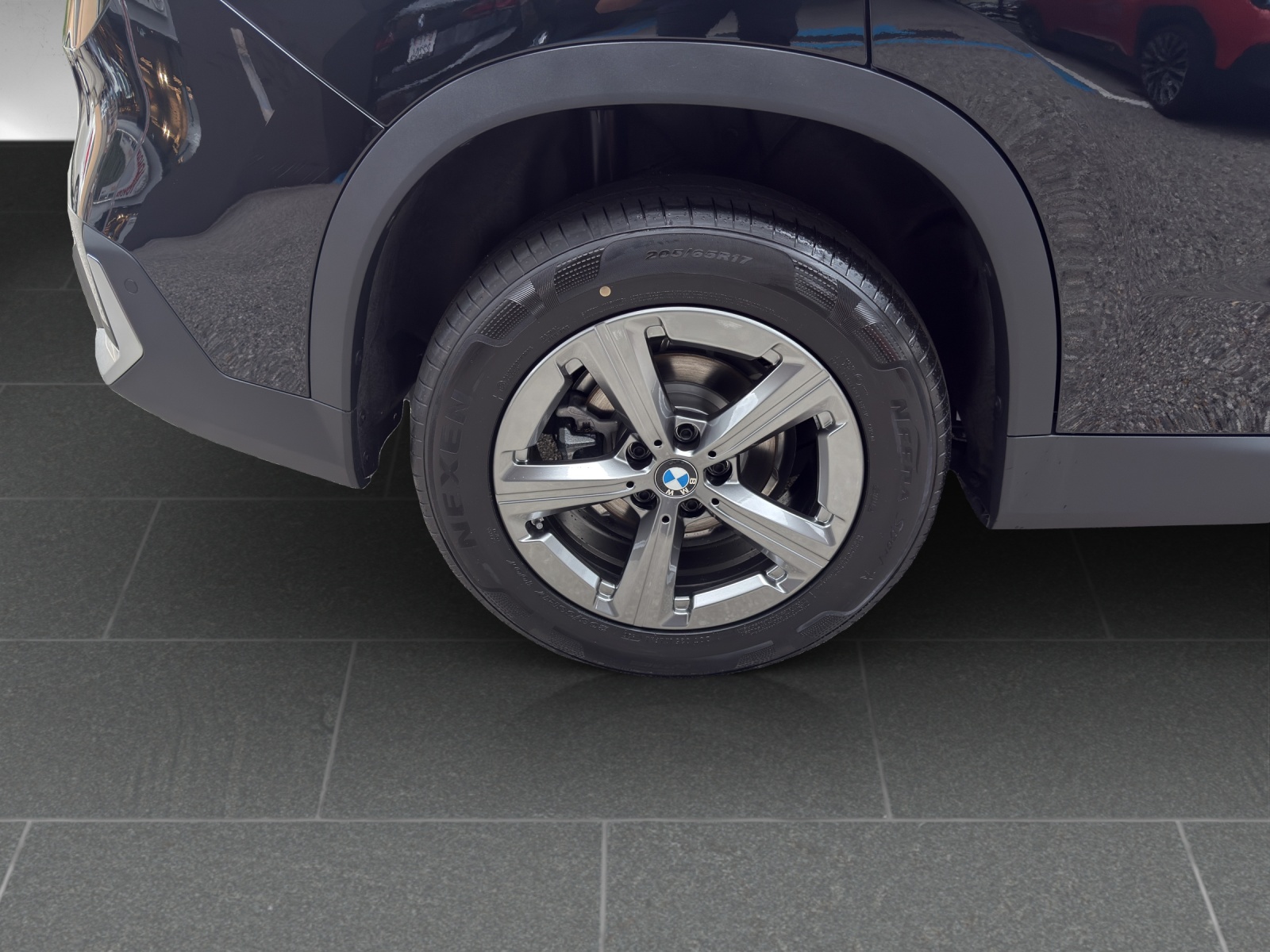 BMW X1 sDrive 18d-image-10
