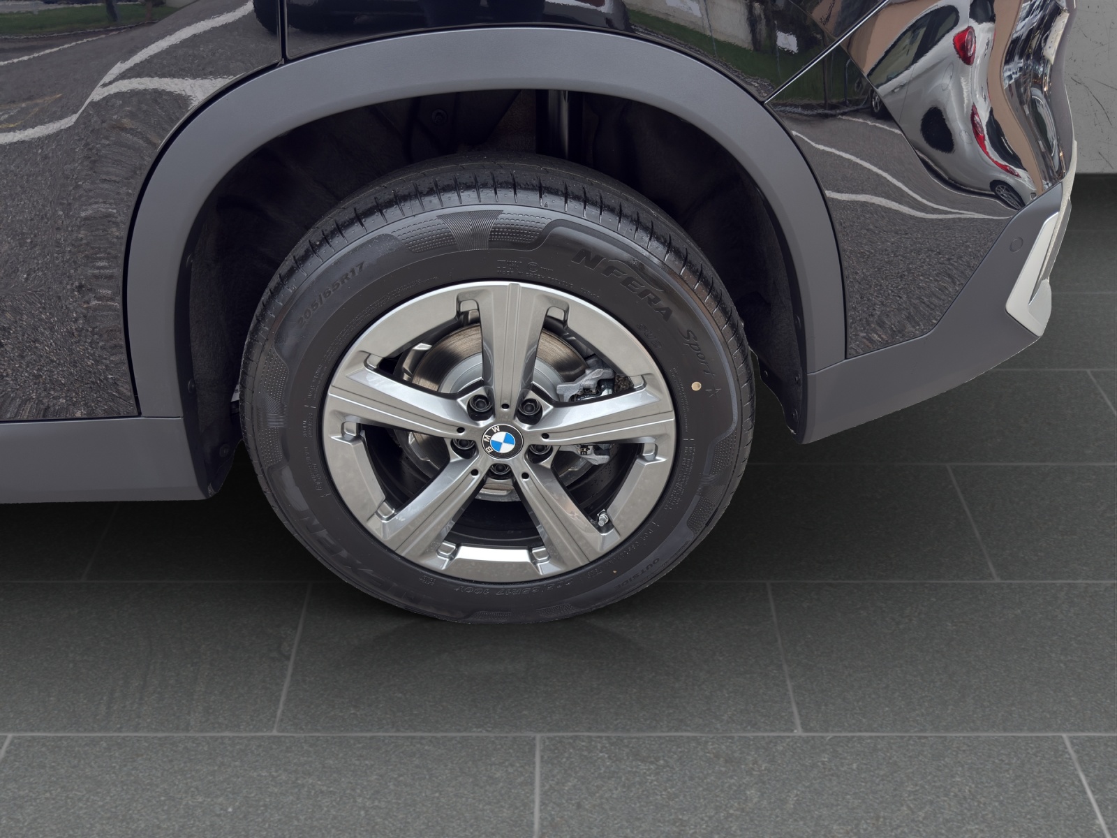 BMW X1 sDrive 18d-image-11