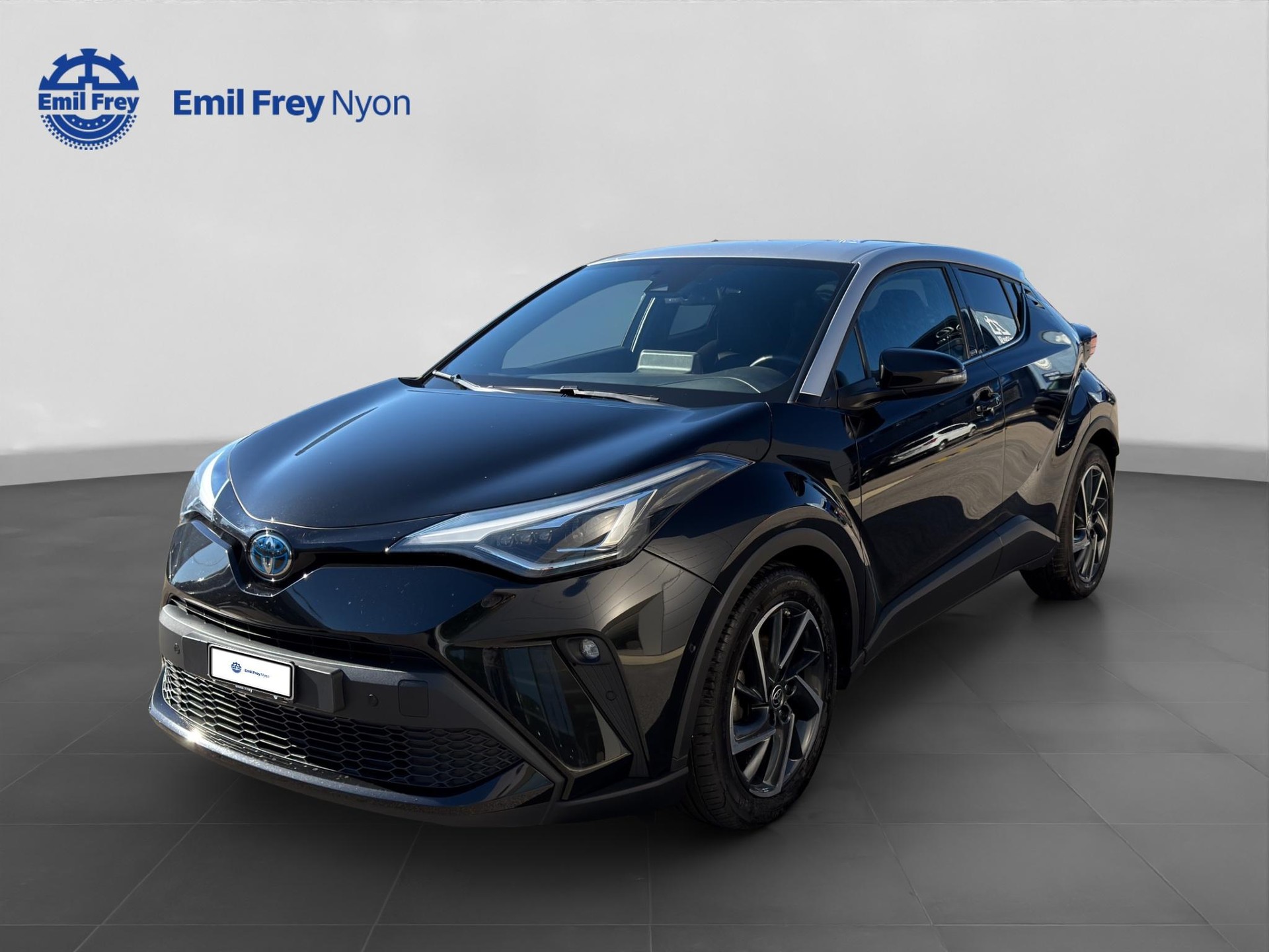 TOYOTA C-HR 2.0 VVTi HSD Move