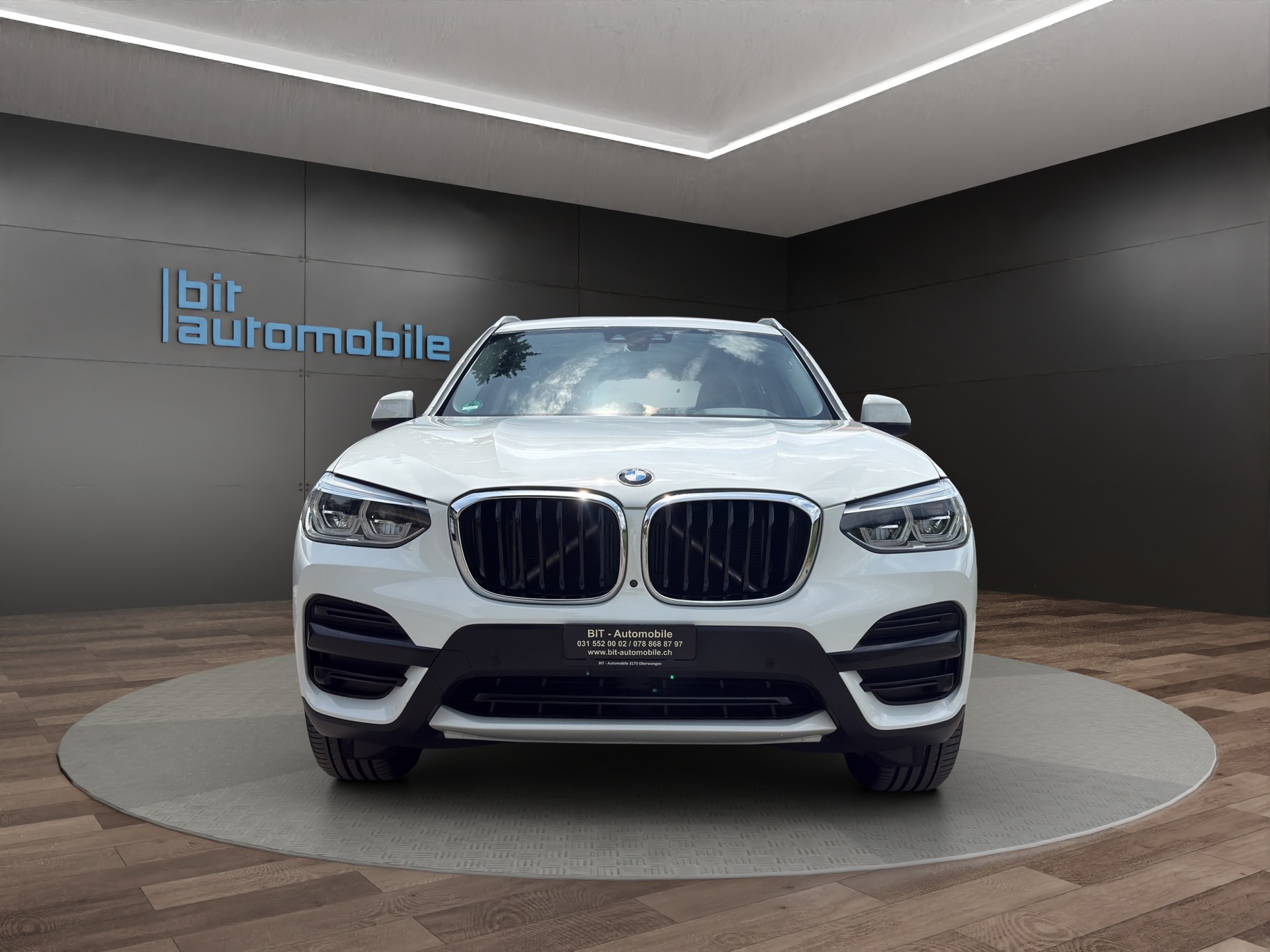BMW X3 xDrive 20d Individual Luxury Line Steptronic-image-1