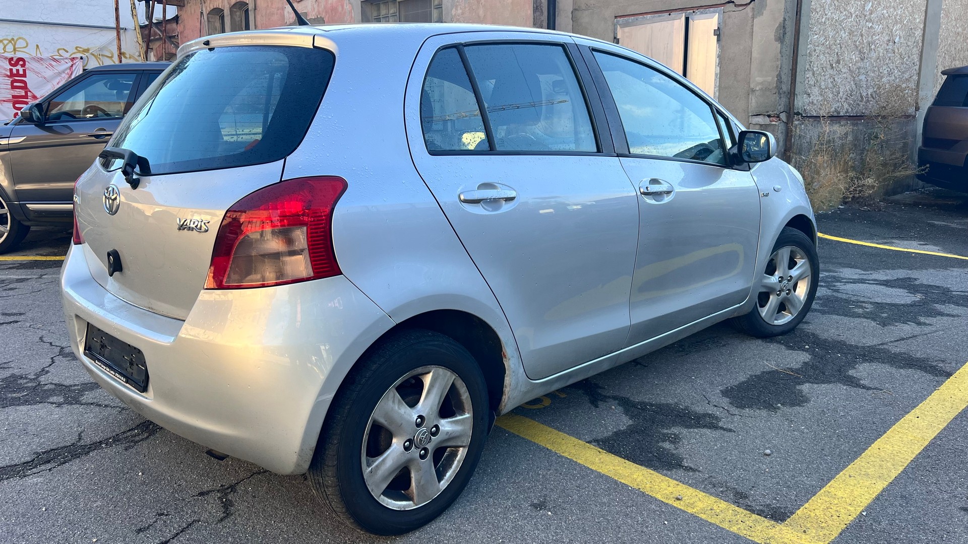 TOYOTA Yaris 1.4 D-4D Linea Terra-image-2