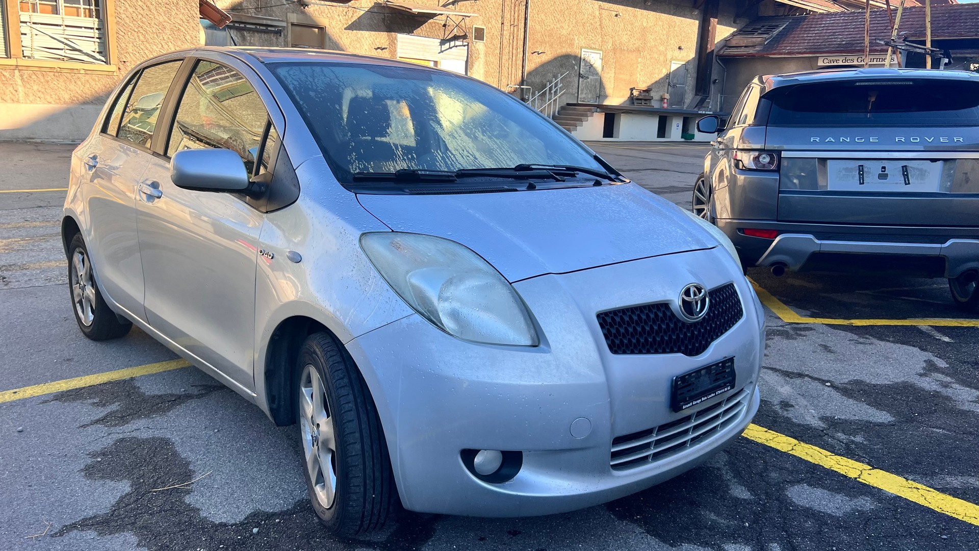 TOYOTA Yaris 1.4 D-4D Linea Terra-image-1