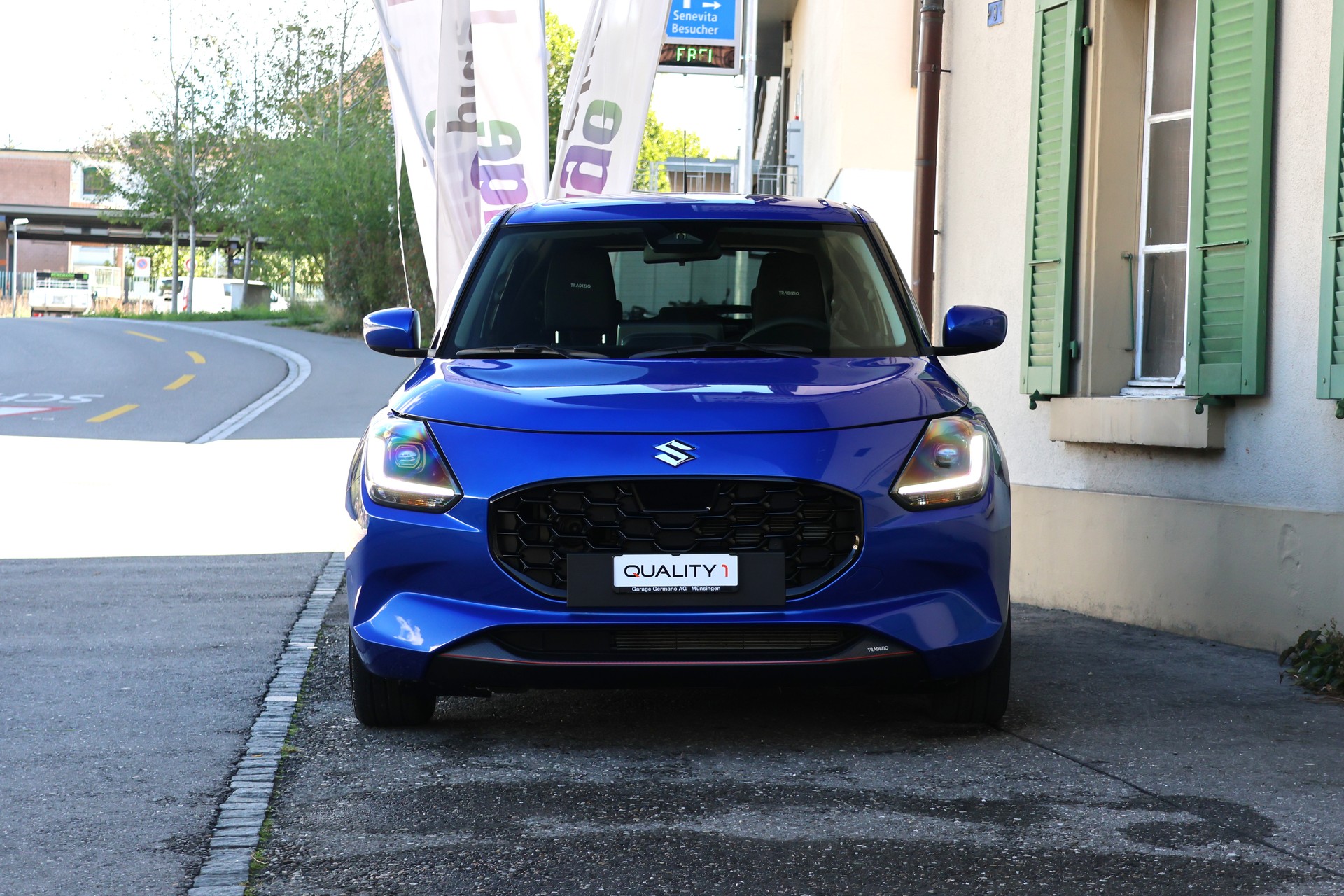 SUZUKI Swift 1.2 Tradizio Top Hybrid CVT limitiertes Schweizer Sondermodell-image-2