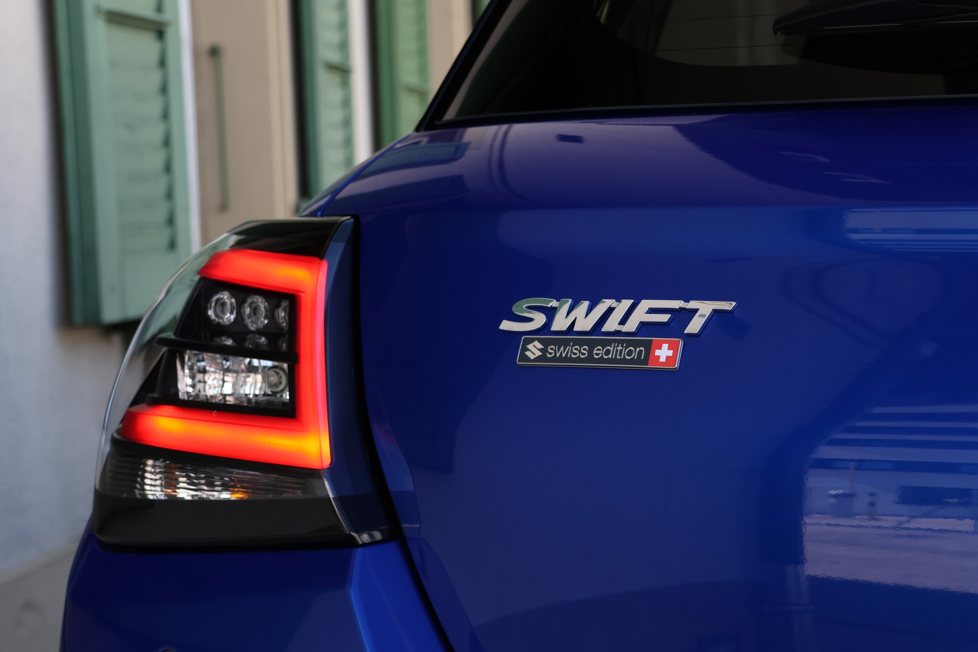 SUZUKI Swift 1.2 Tradizio Top Hybrid CVT limitiertes Schweizer Sondermodell-image-8