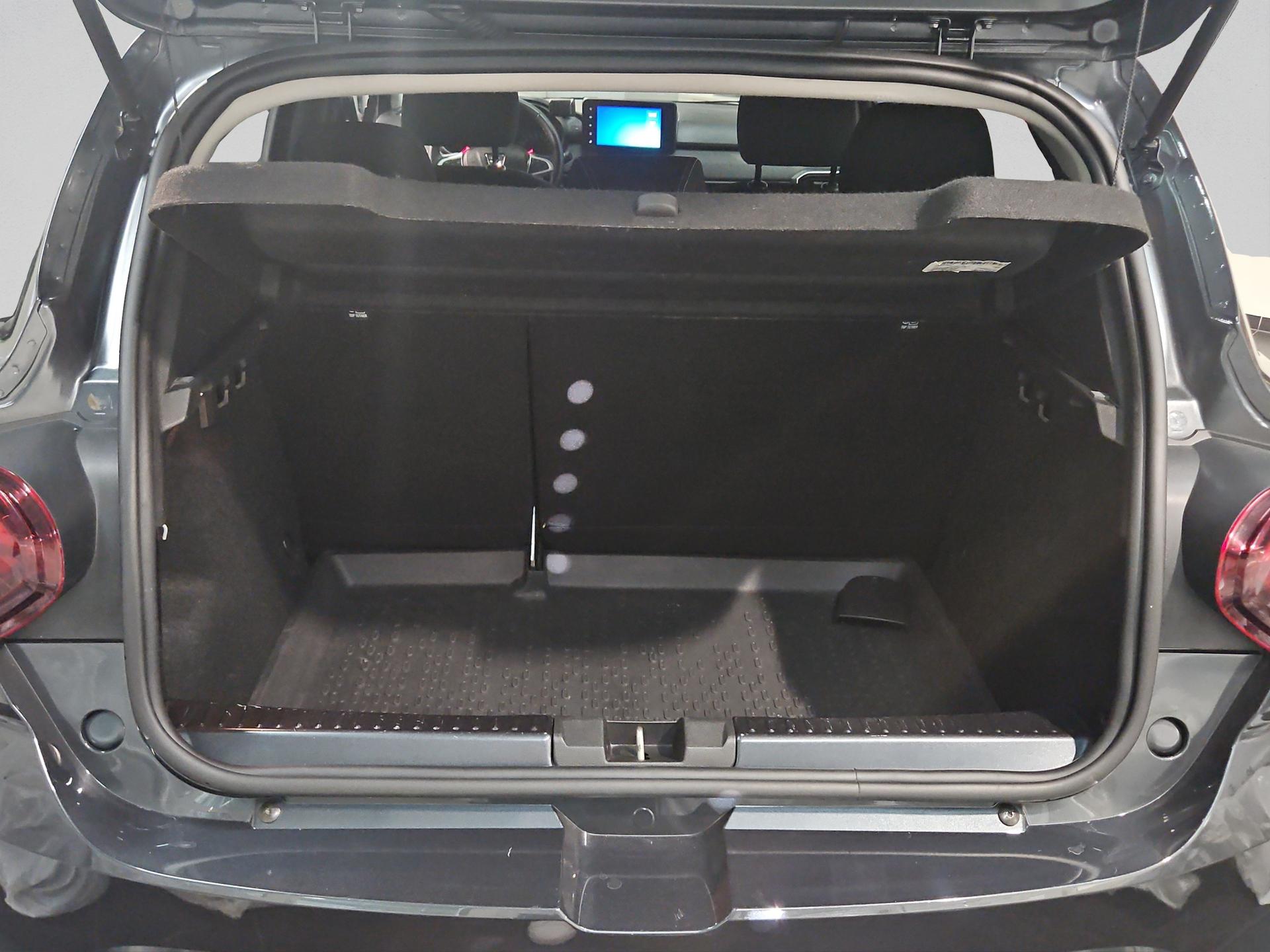 DACIA Sandero TCe 90 Comfort-image-15